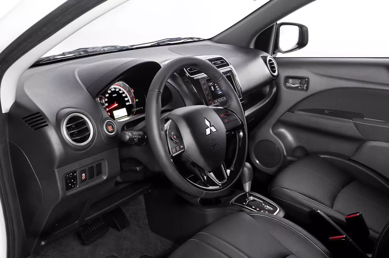 MITSUBISHI ATTRAGE GIÁ 419 TRIỆU-1