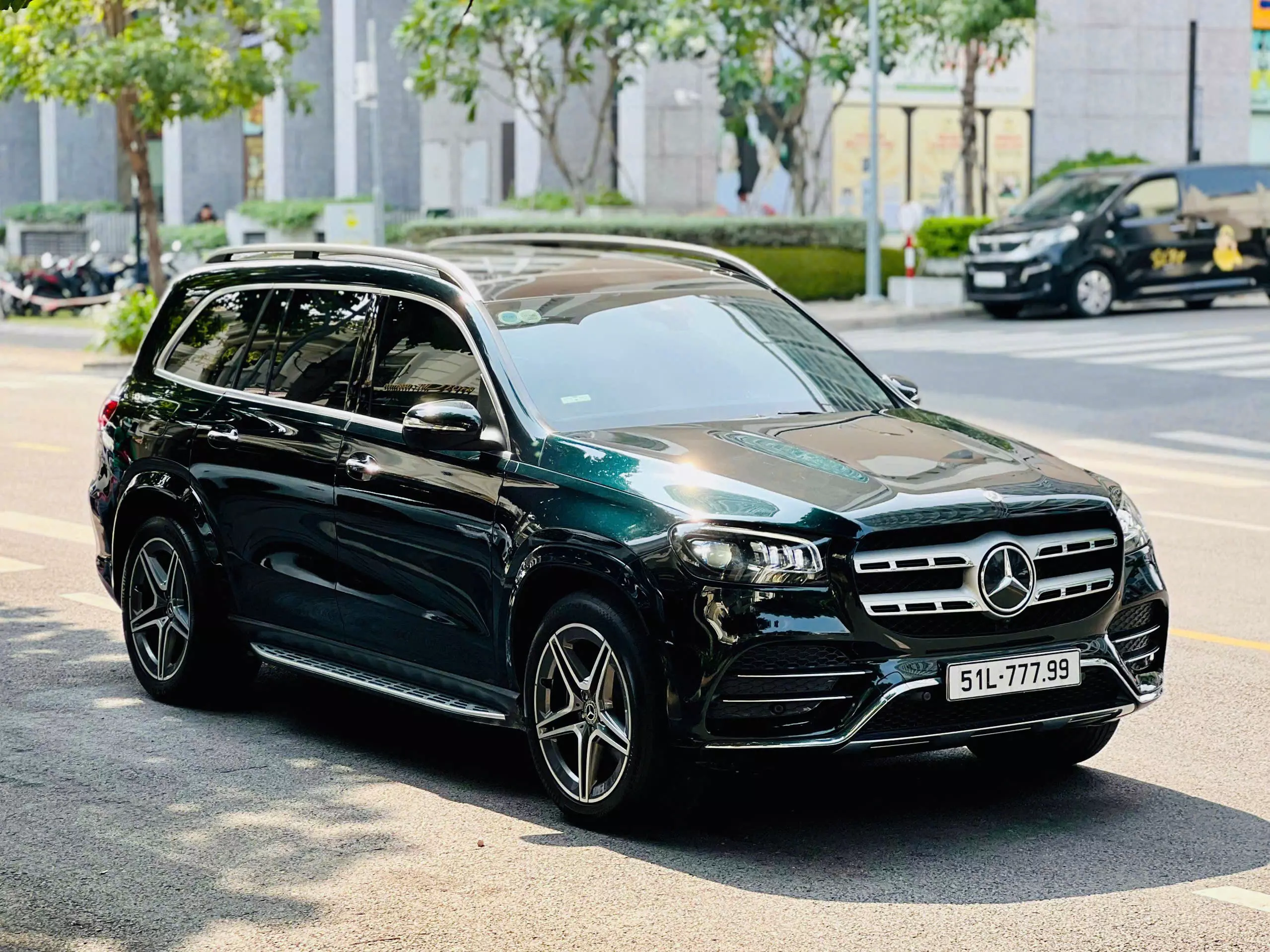 GLS450 – Xanh Ngọc Lục Bảo | Nội thất Kem sang trọng -0