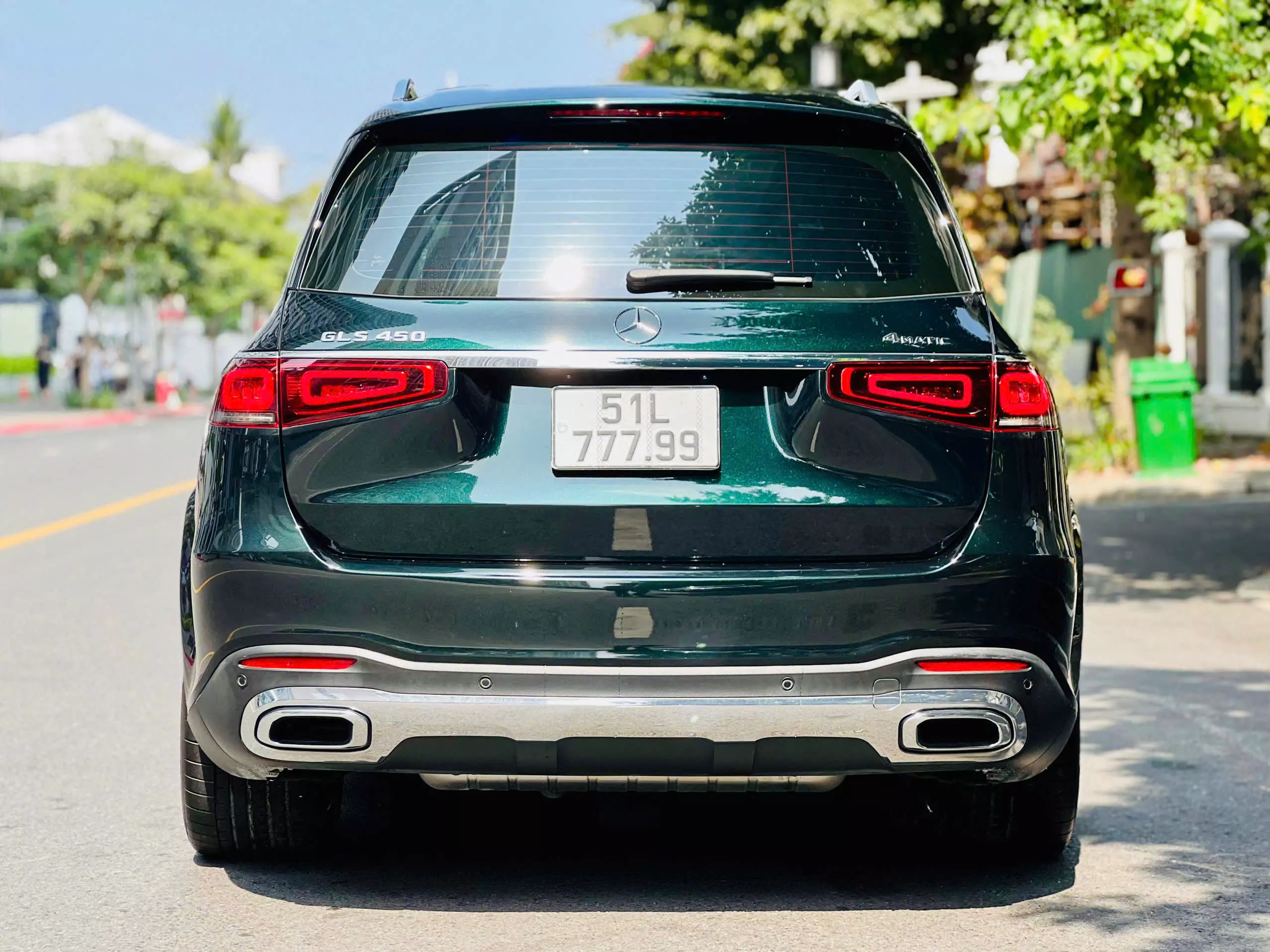 GLS450 – Xanh Ngọc Lục Bảo | Nội thất Kem sang trọng -1