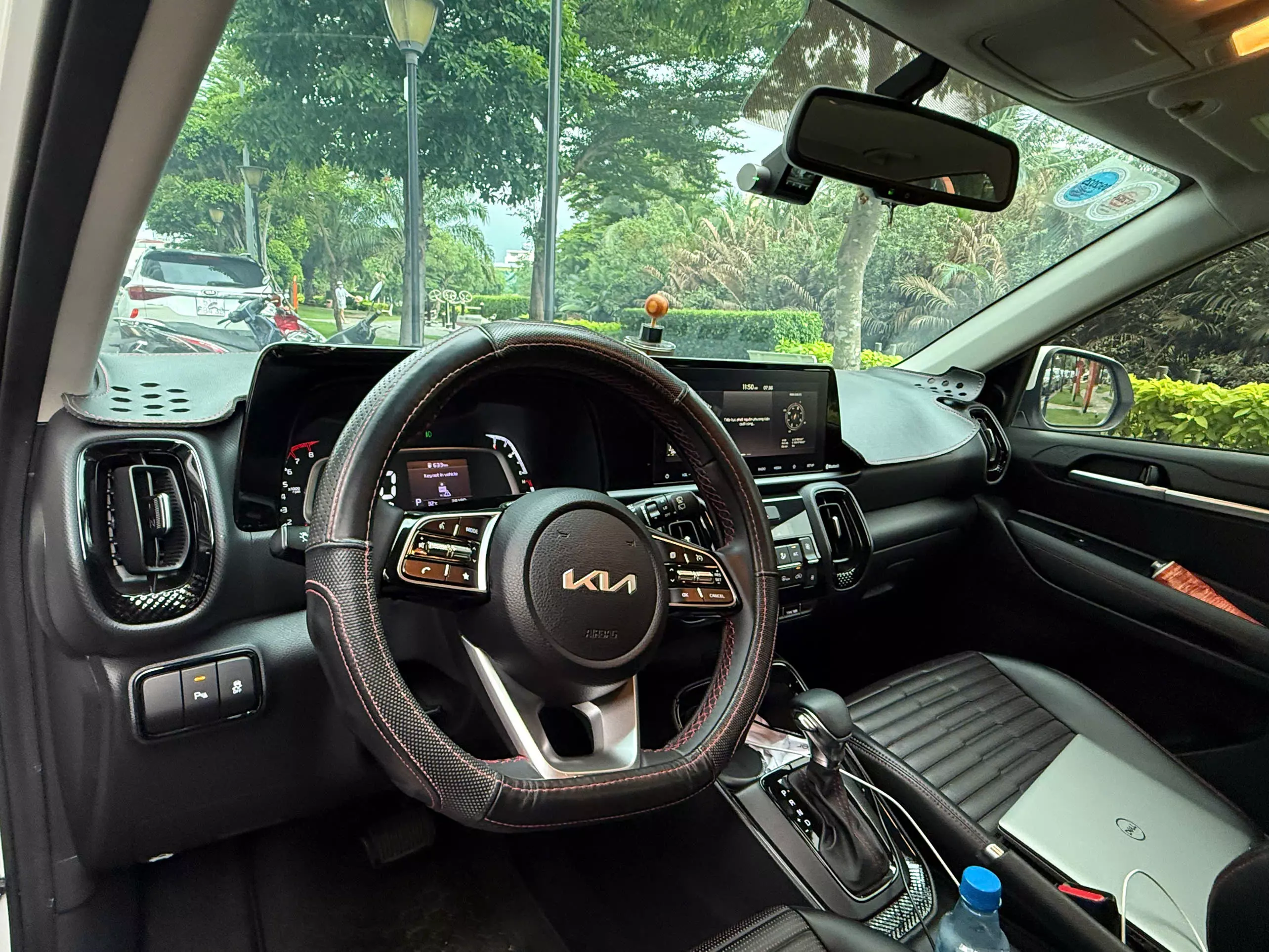 Kia Sonet Premium 1.5-5