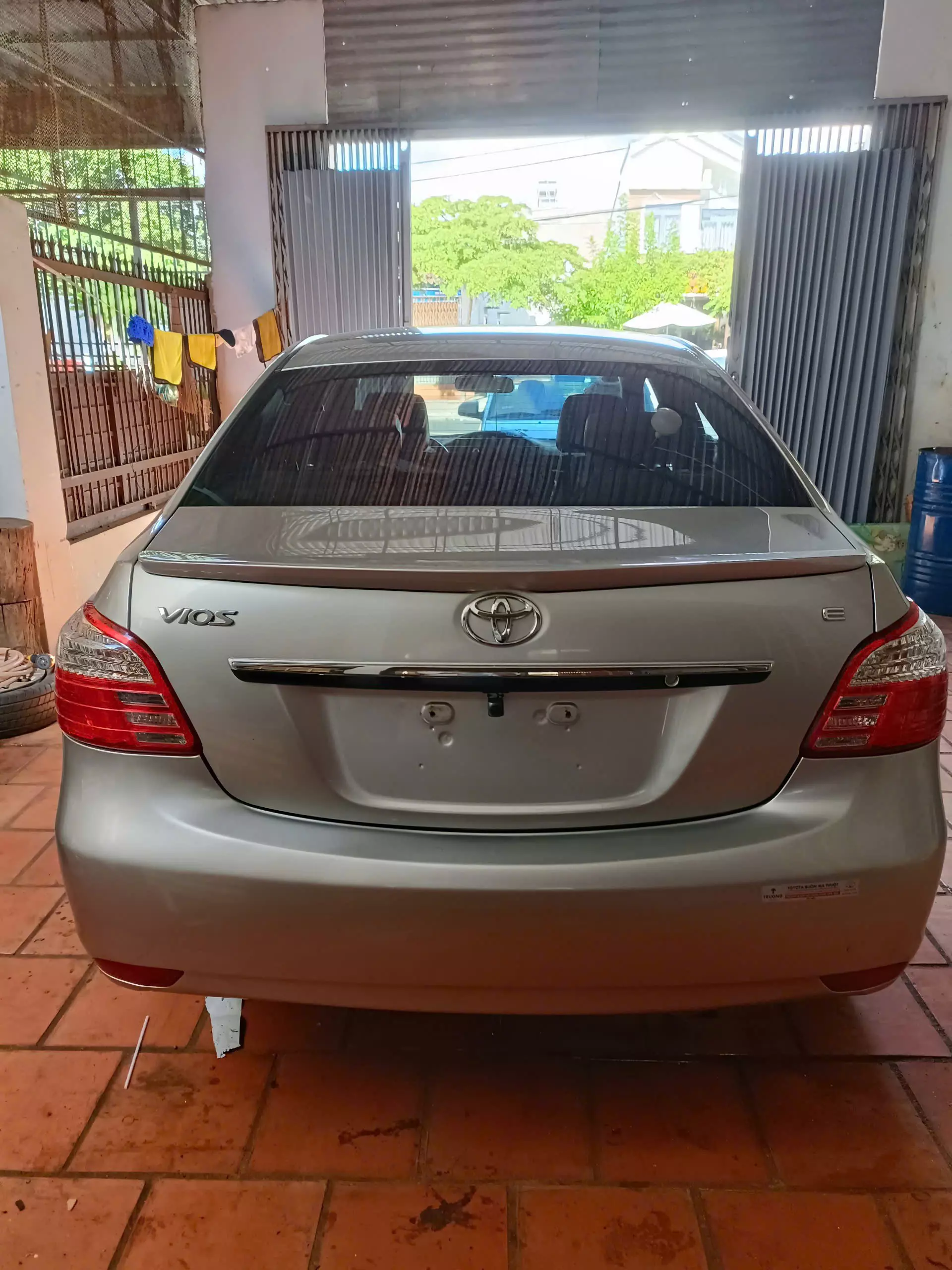 Chính chủ bán xe Toyota vios 2013-2