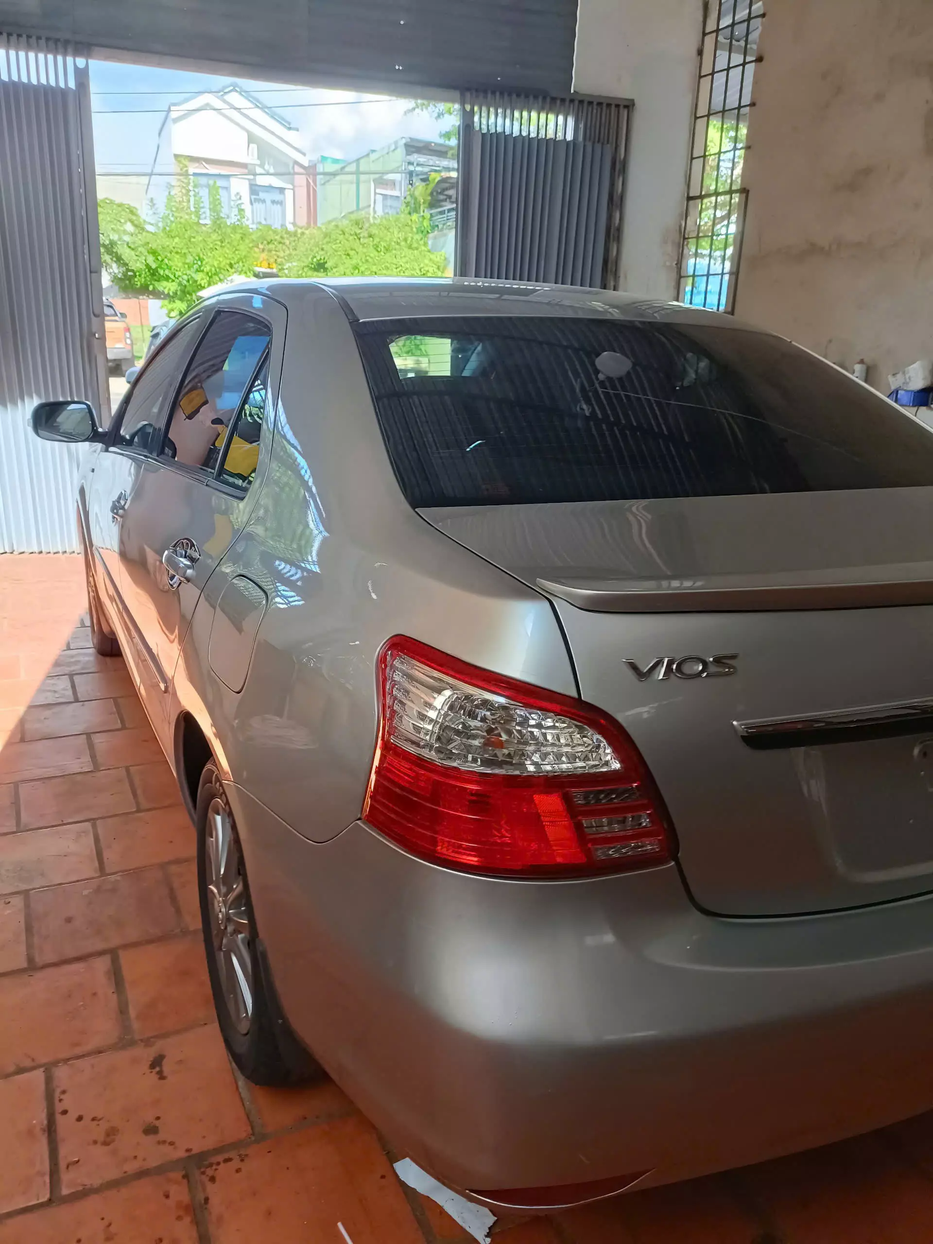 Chính chủ bán xe Toyota vios 2013-3