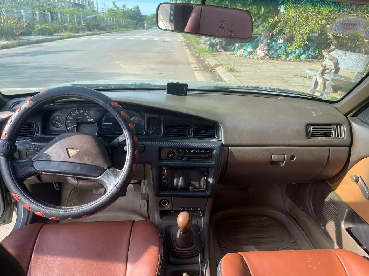 Cần bán xe Nissan Bluebird 1989, 45tr-1