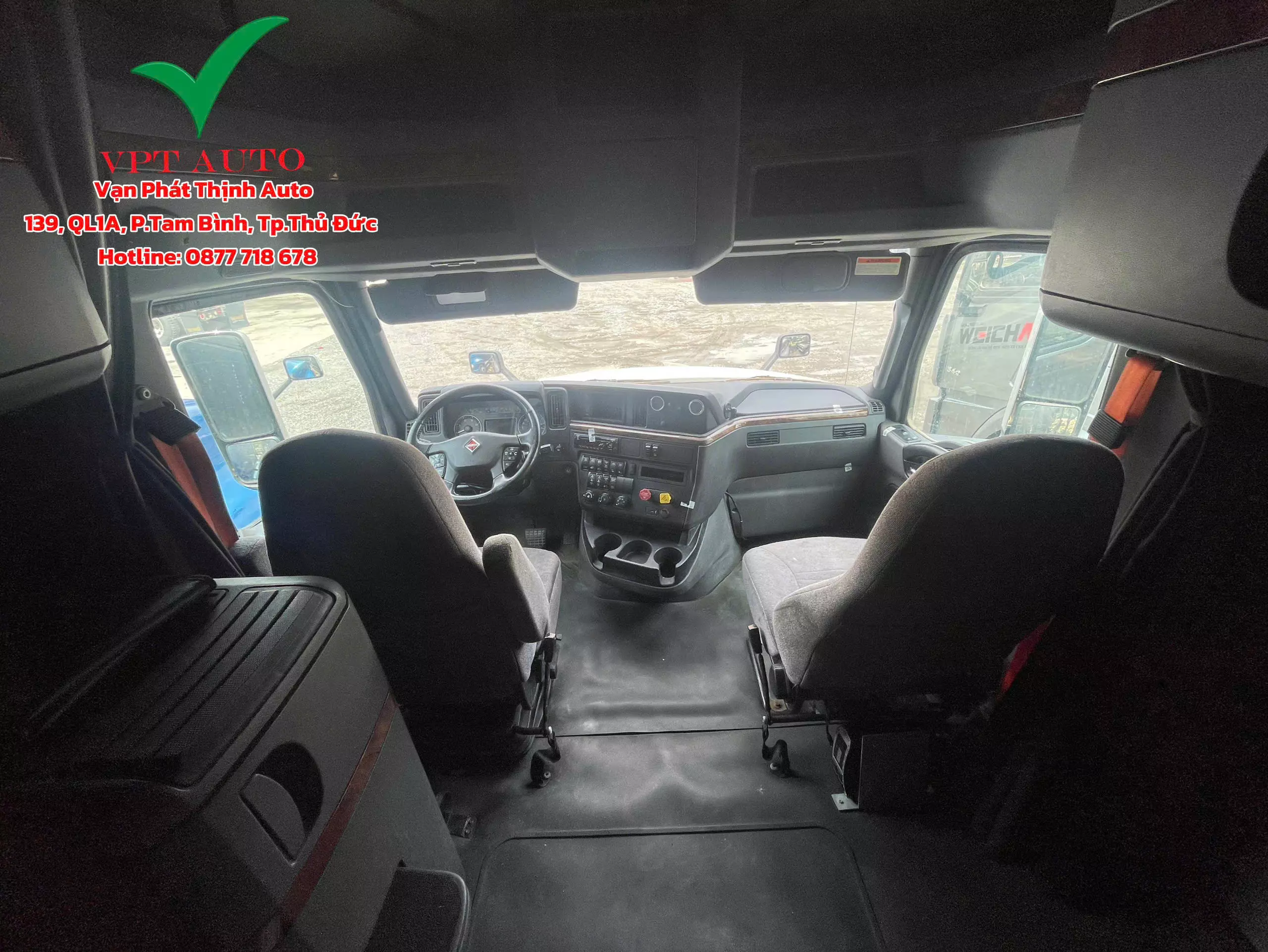 Đầu kéo mỹ INTERNATIONAL A26 SX 2018. -2