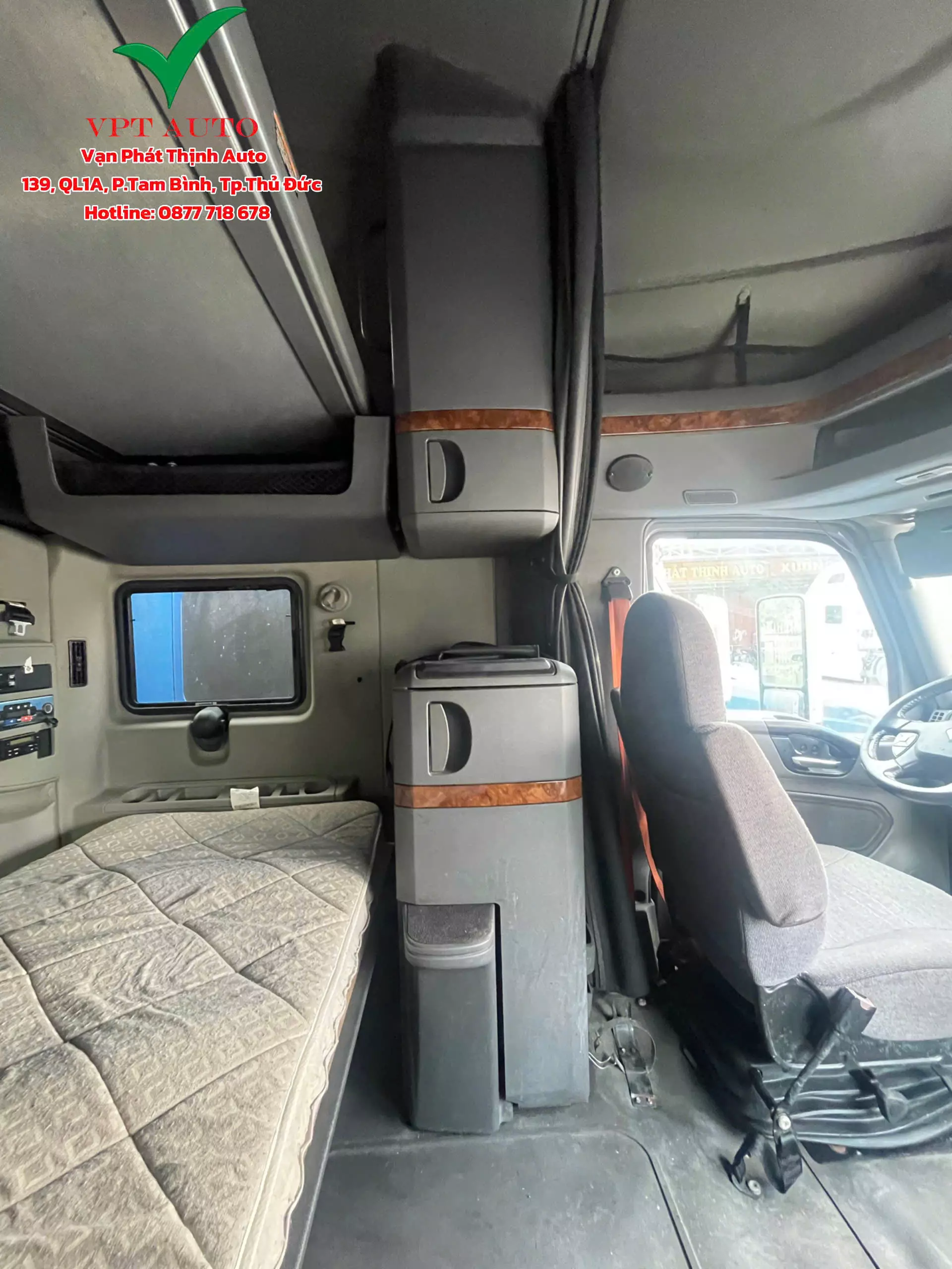 Đầu kéo mỹ INTERNATIONAL A26 SX 2018. -4