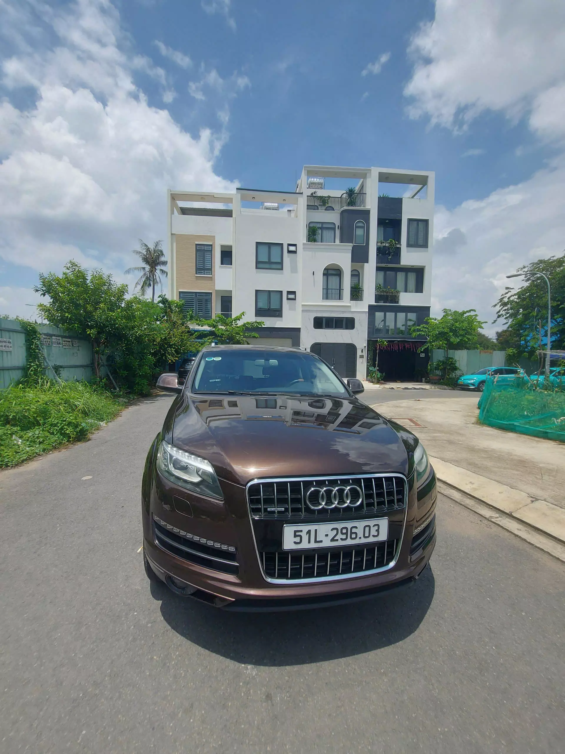 Chính chủ bán xe AUDI Q7 sản xuất năm 2012-0