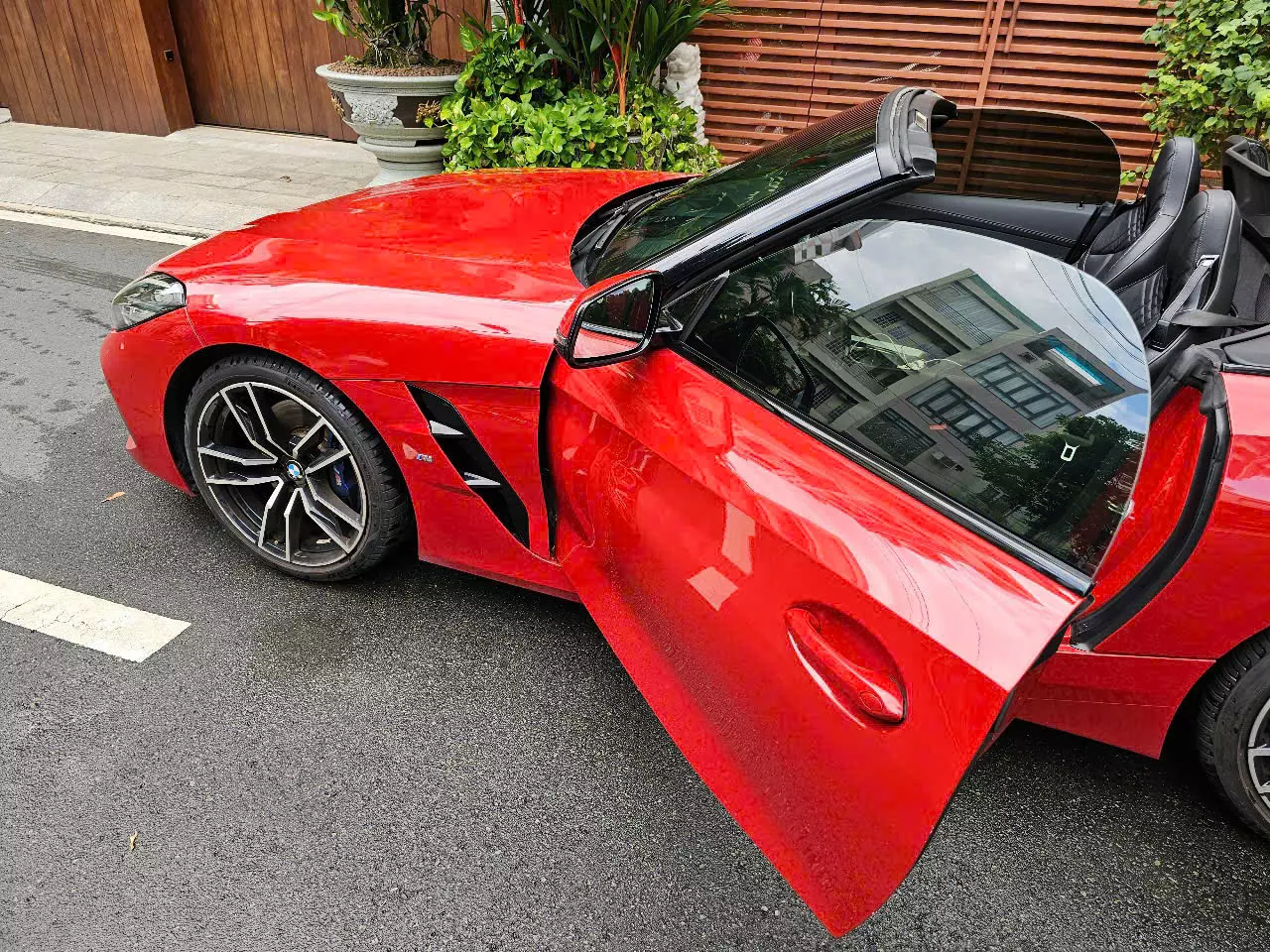 BÁN XE BMW Z4 sDrive30i (2020-2021) – ĐỎ RỰC, PHONG CÁCH THỂ THAO, MỚI NHƯ HỘP QUÀ SANG CHẢNH!-0