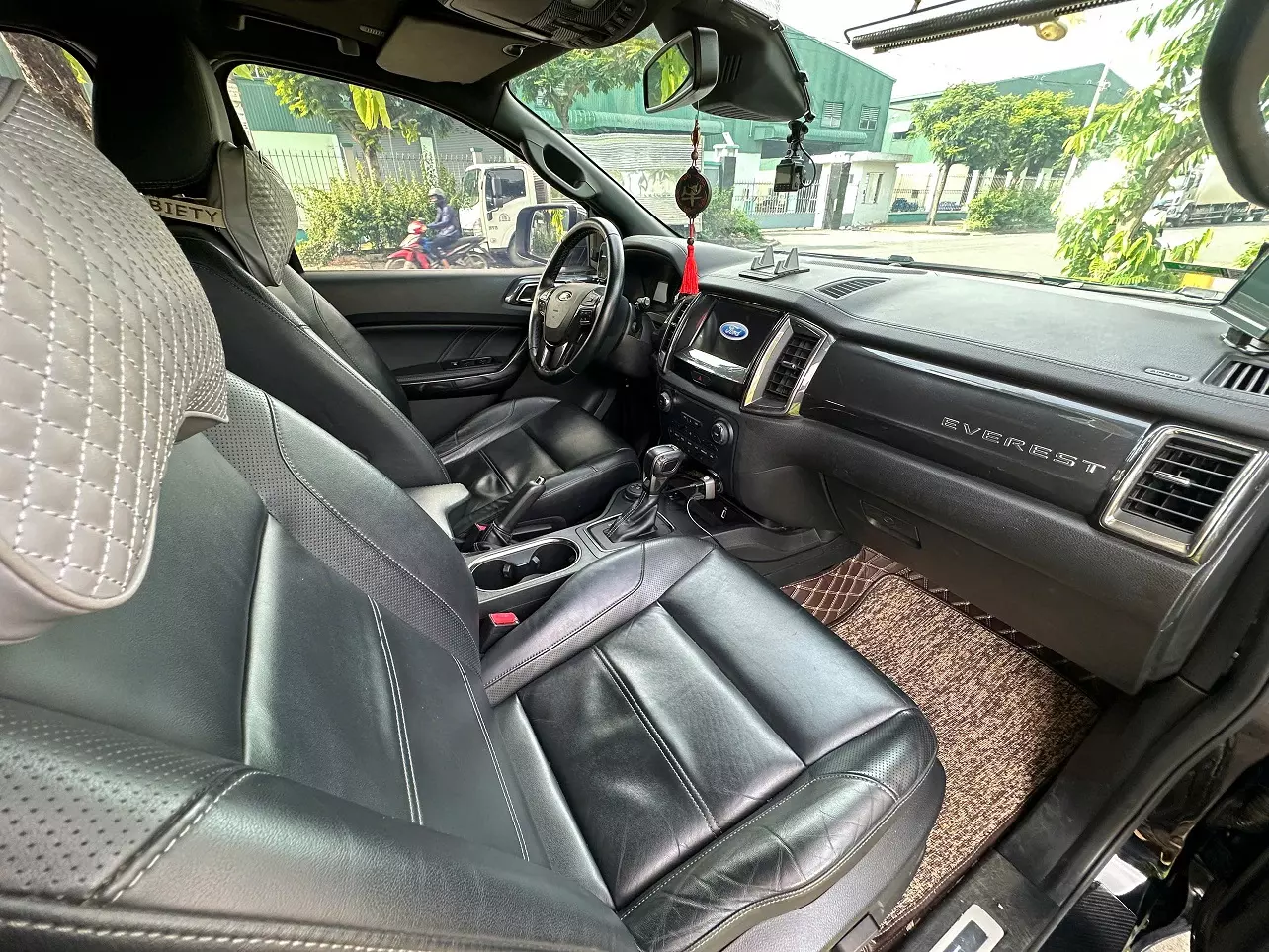 Bán Ford Everest 2019 - Bản Cao Cấp Nhất 2 Cầu Bi-Turbo-4