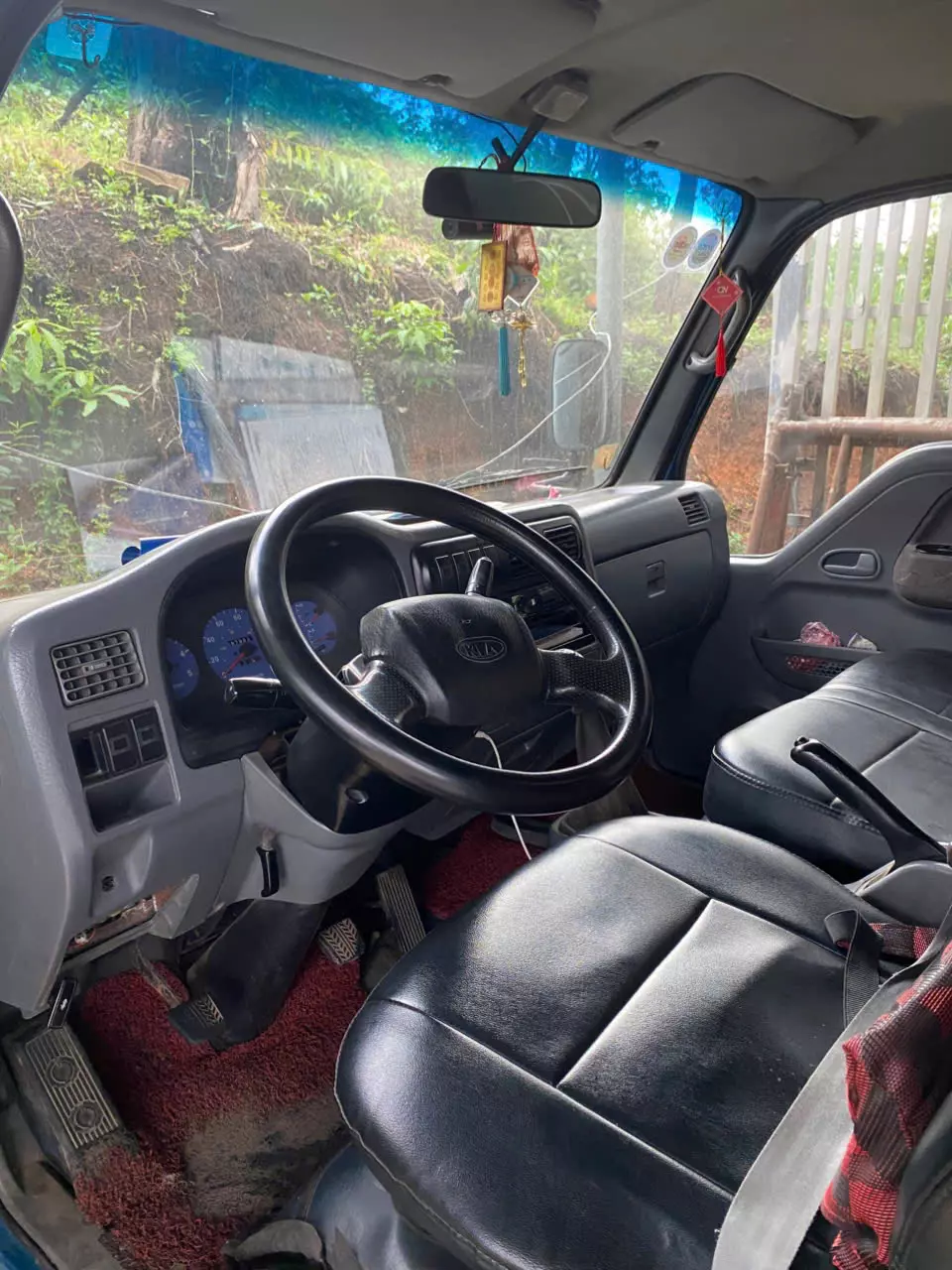 Gia đình cần lên xe to nên bán xe Thaco thùng kín -1