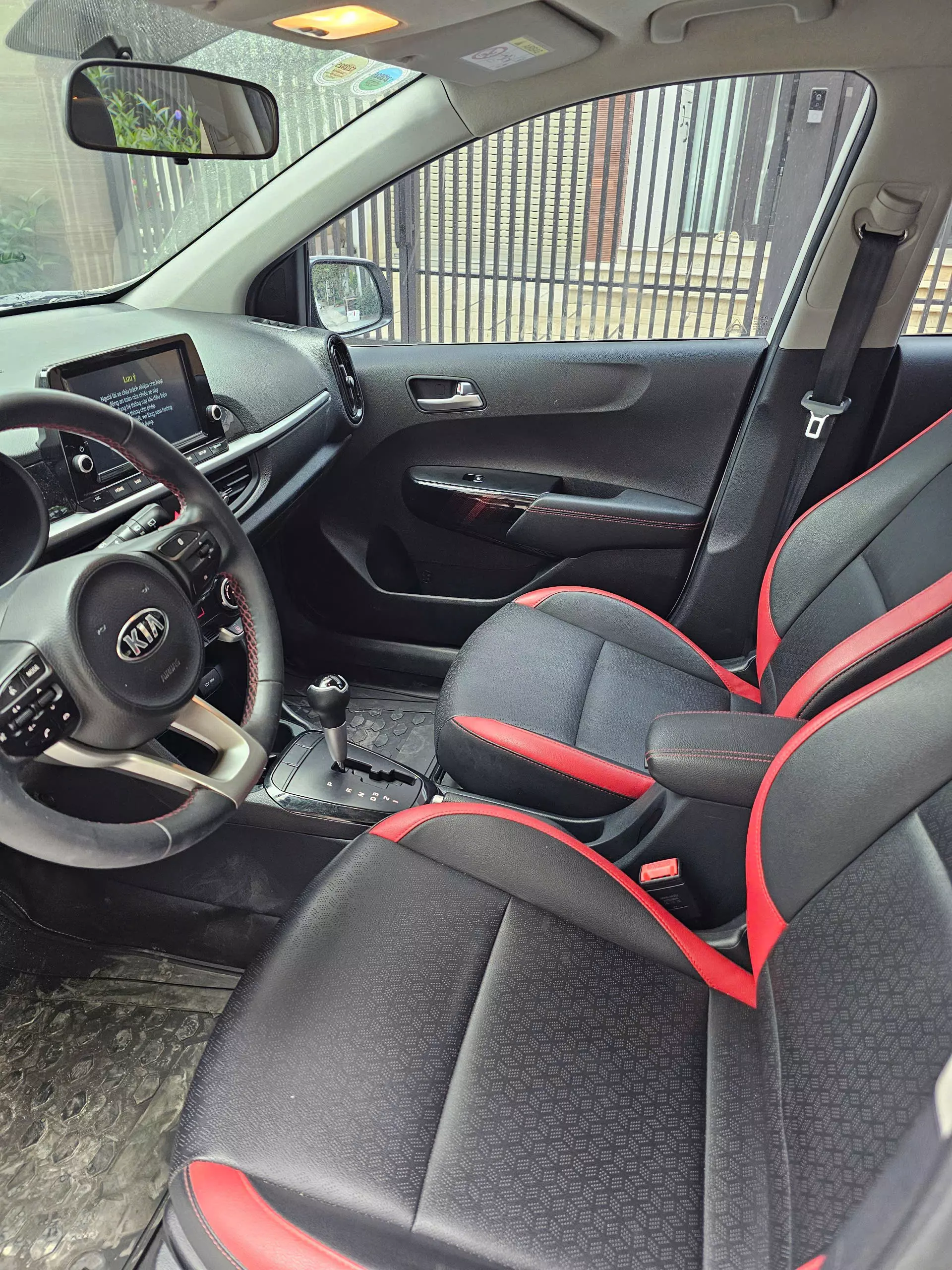 Chính chủ bán xe Kia morning  GT-liNe-2021-1