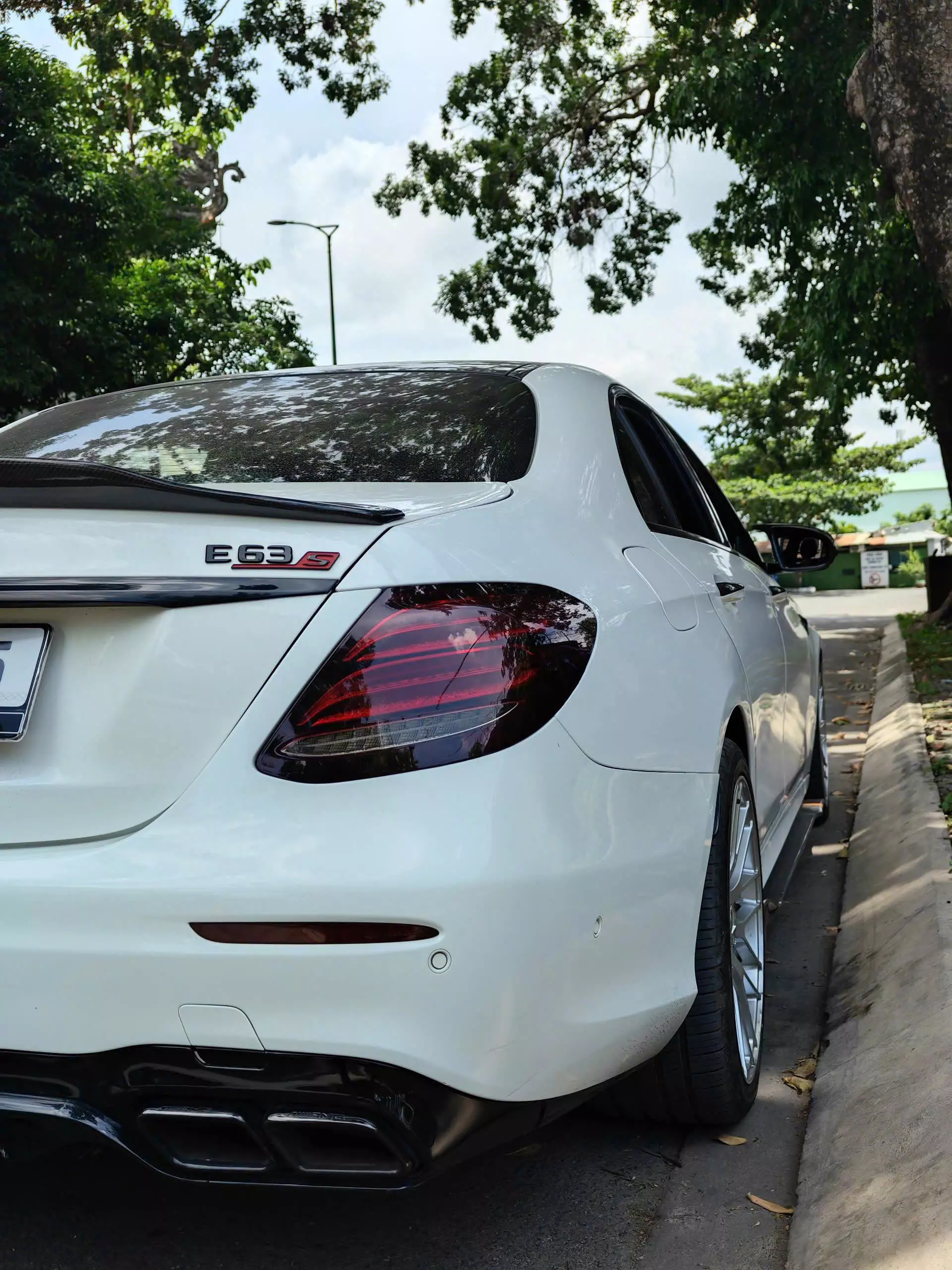 E300 AMG  sx 2016 lên 1 số đồ chơi xịn . -0