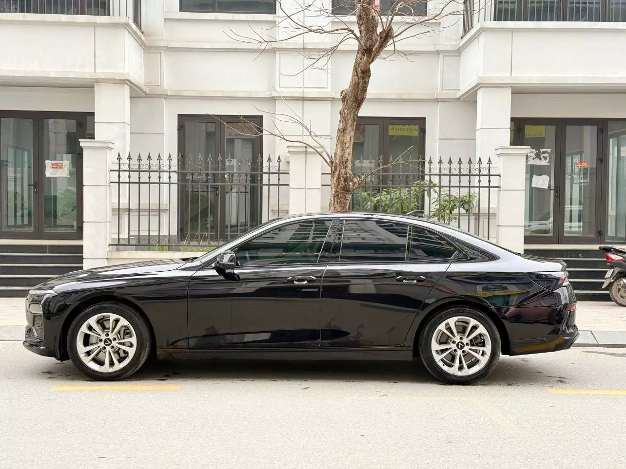 VinFast Lux A Base 2022 – Chính chủ, một đời chủ từ mới-3