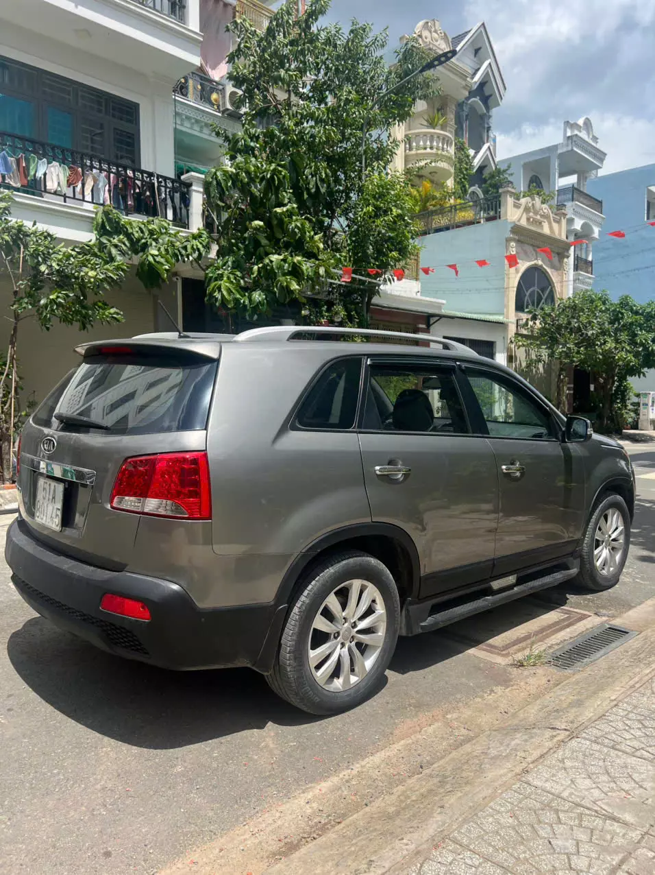 Chính chủ bán xe KIA SORENTO sản xuất năm 2011 -4