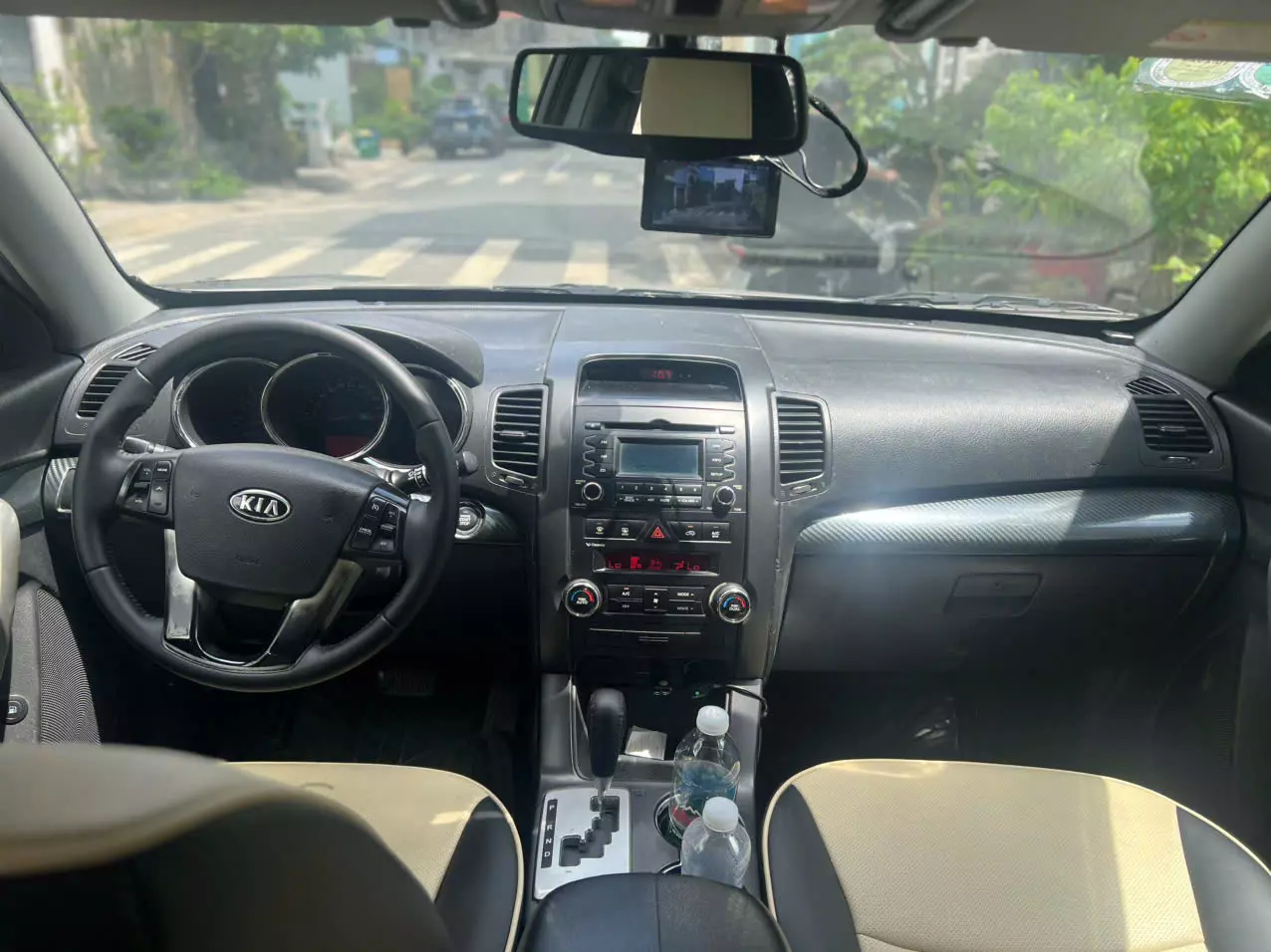 Chính chủ bán xe KIA SORENTO sản xuất năm 2011 -8