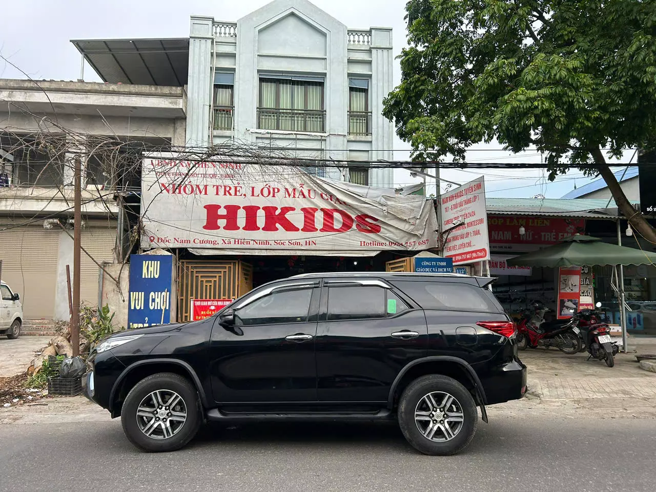 BÁN XE TOYOTA FORTUNER GUN165L-SUTSHU - 2019-4