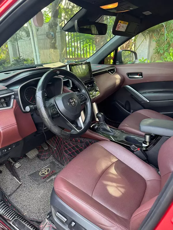 CẦN BÁN XE TOYOTA COROLLA CROSS-1