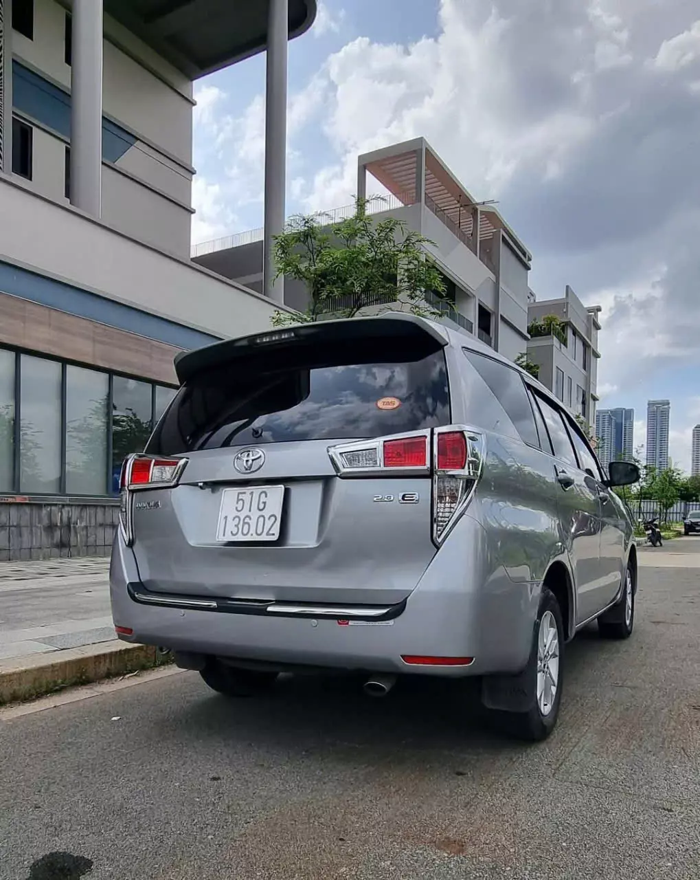 Cần Bán Xe Toyota Innova 2017-1