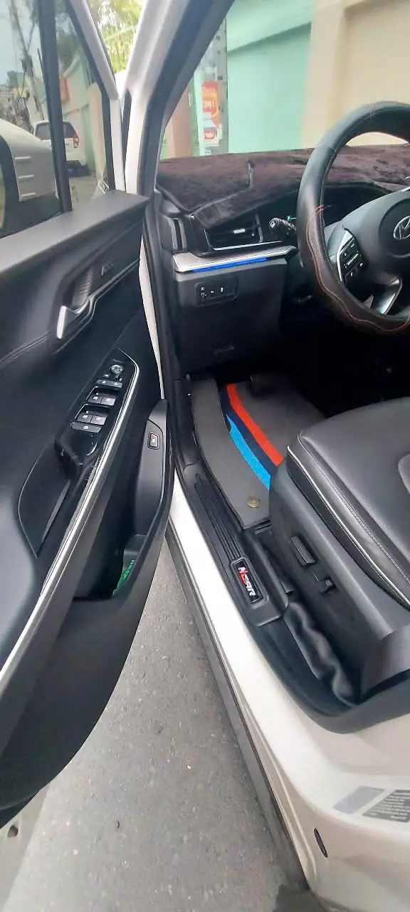 Hyundai Custin 2.0 Cao cấp Đăng Kí T6/2024- 845 triệu-4