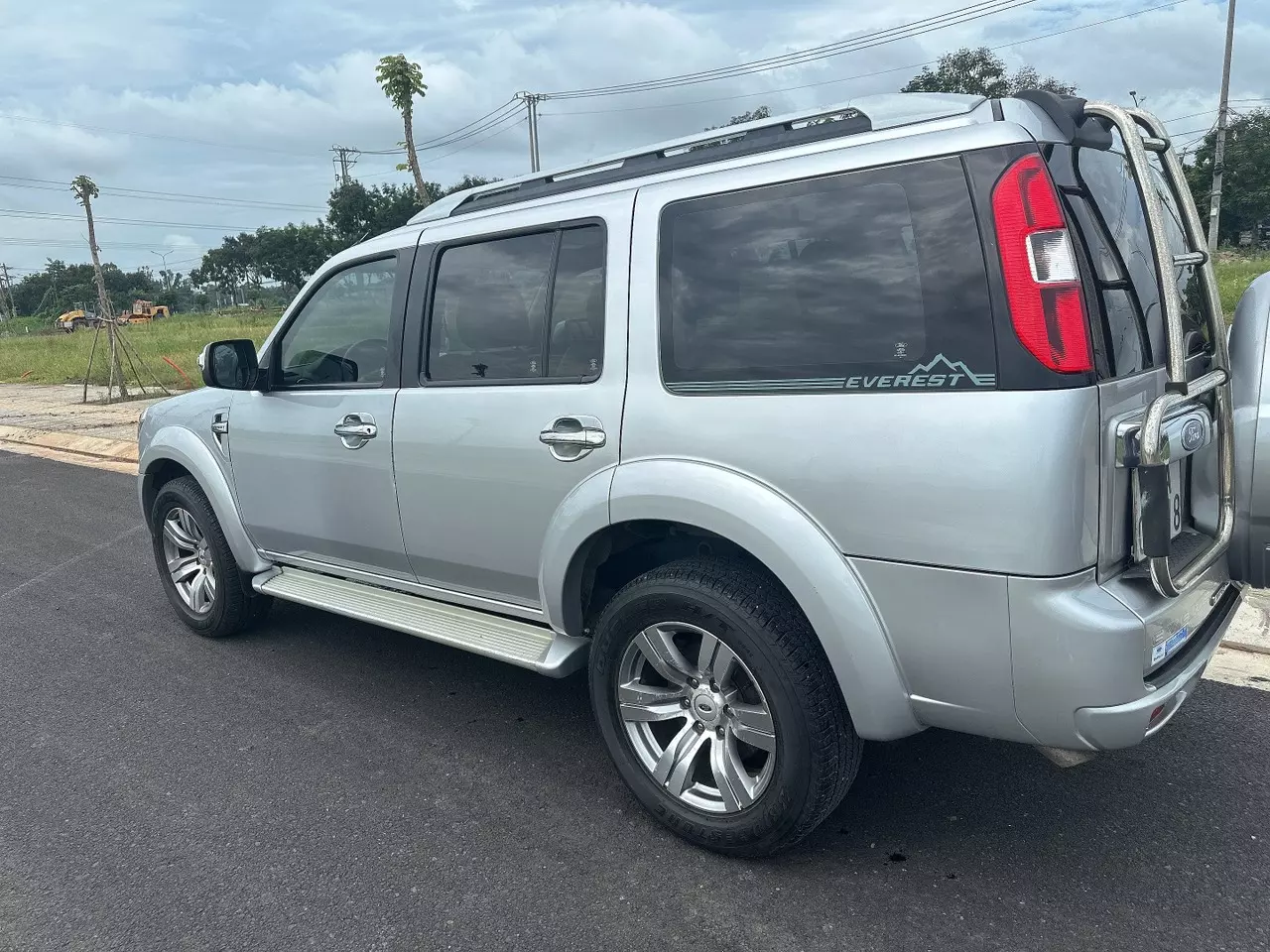 Chính chủ bán xe FORD EVEREST sản xuất năm 2010-1
