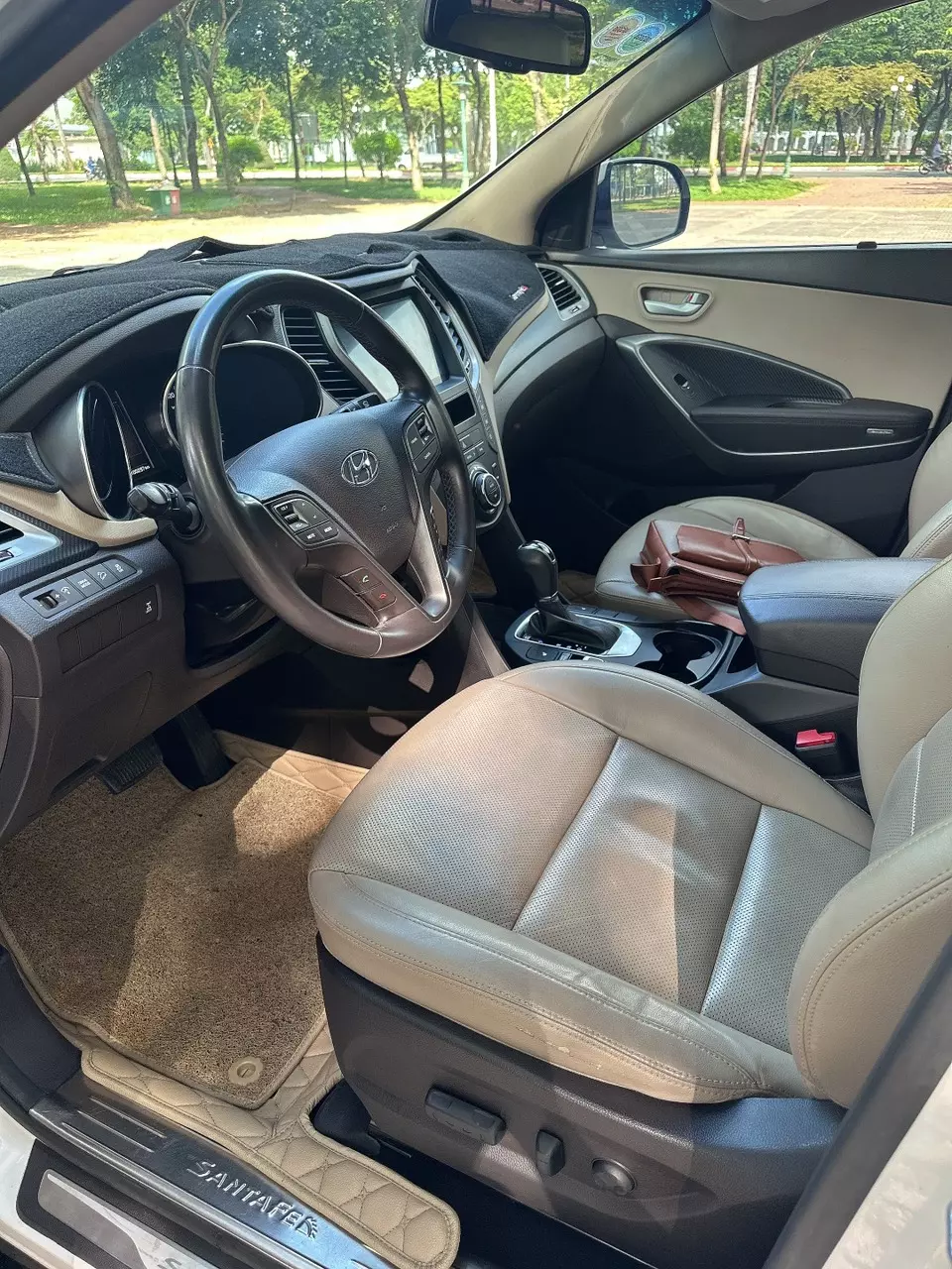 Chính chủ bán xe HUYNDAI SANTAFE sản xuất năm 2017-3