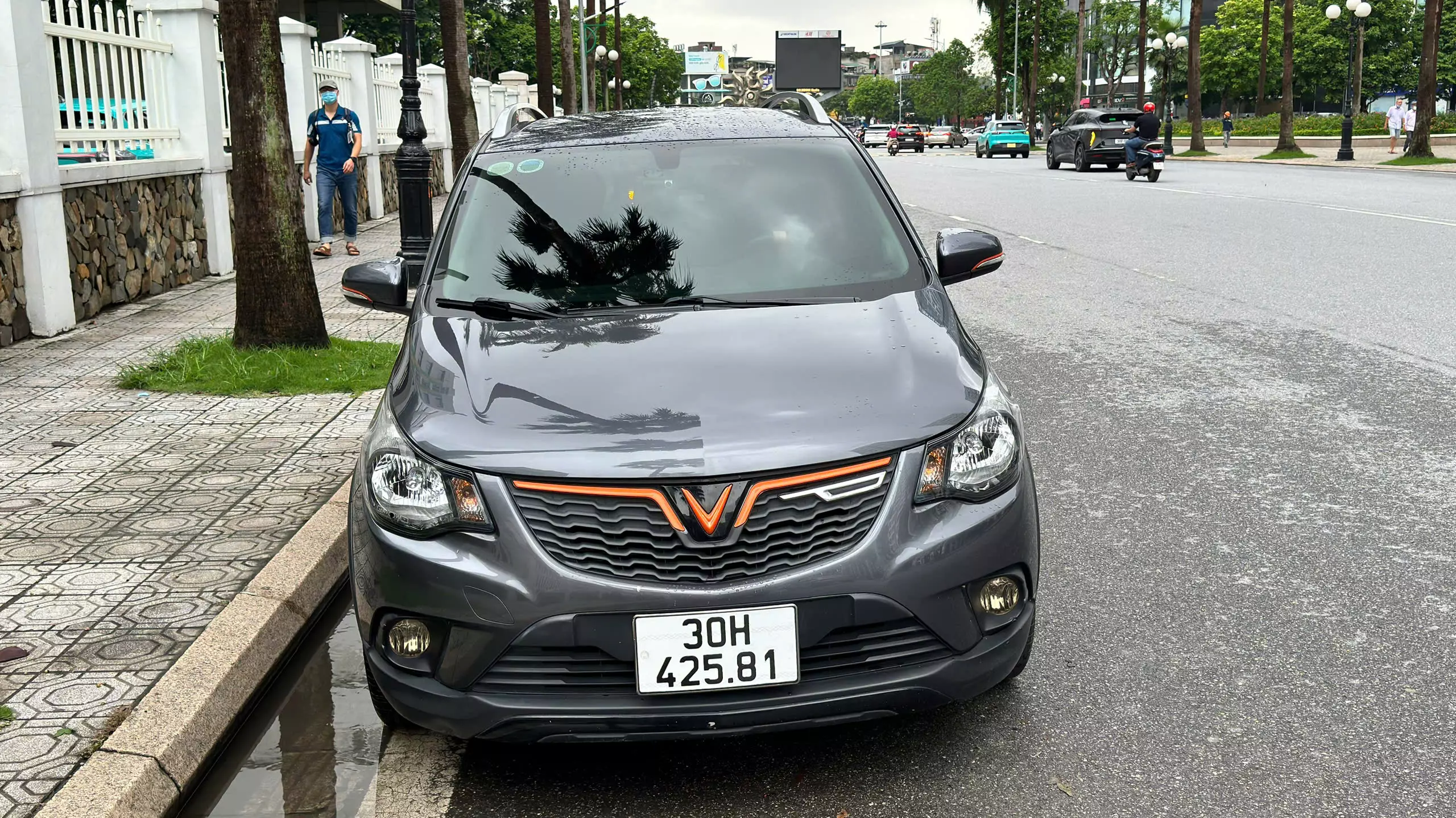 Xe fadil xám đăng ký tháng 1 năm 2022, một chủ từ đầu.-2