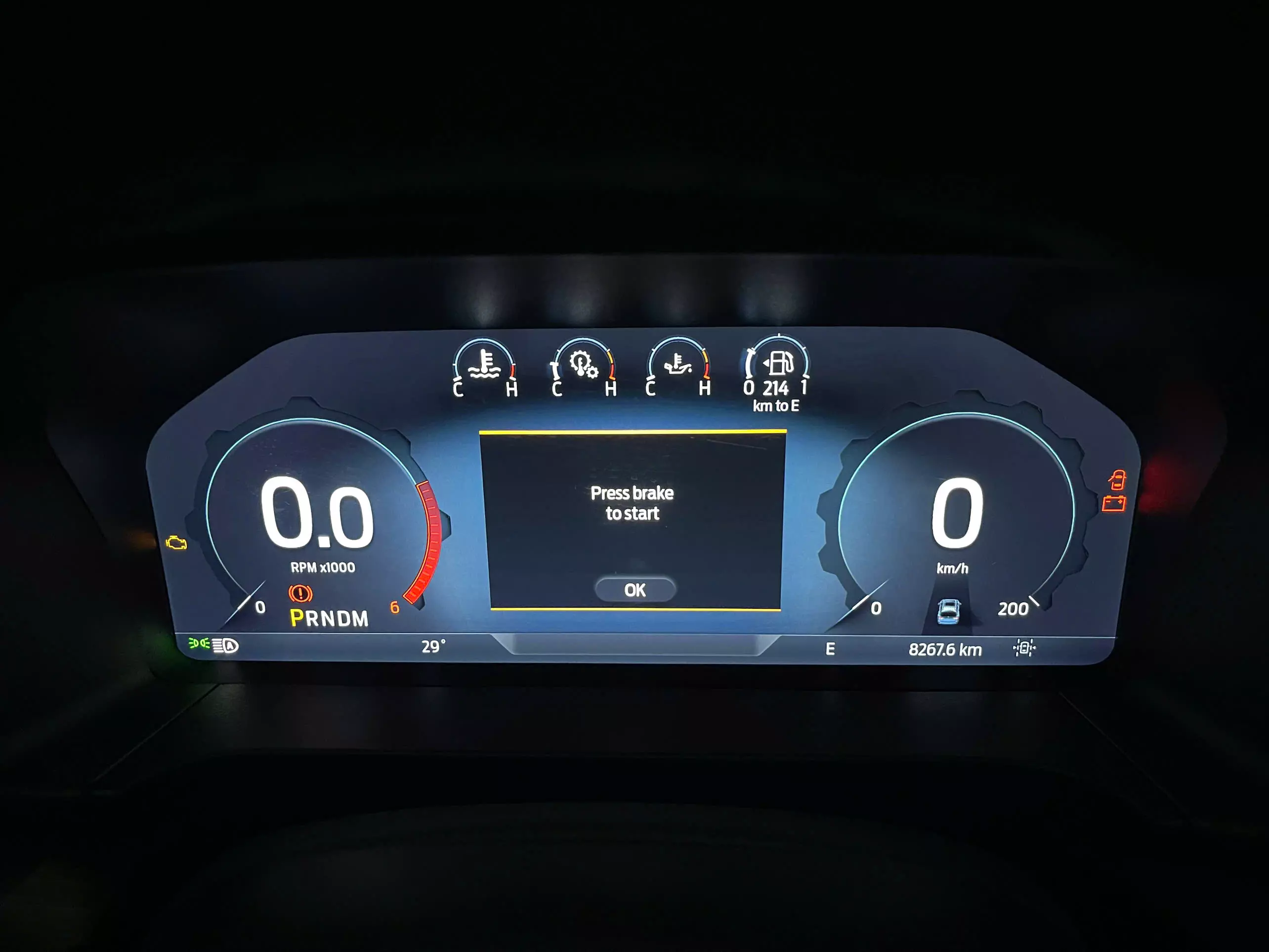 Ford Everest 2024 Titanium 2.0 AT 4x2 - 8267 km- 1 tỷ 220 triệu-3