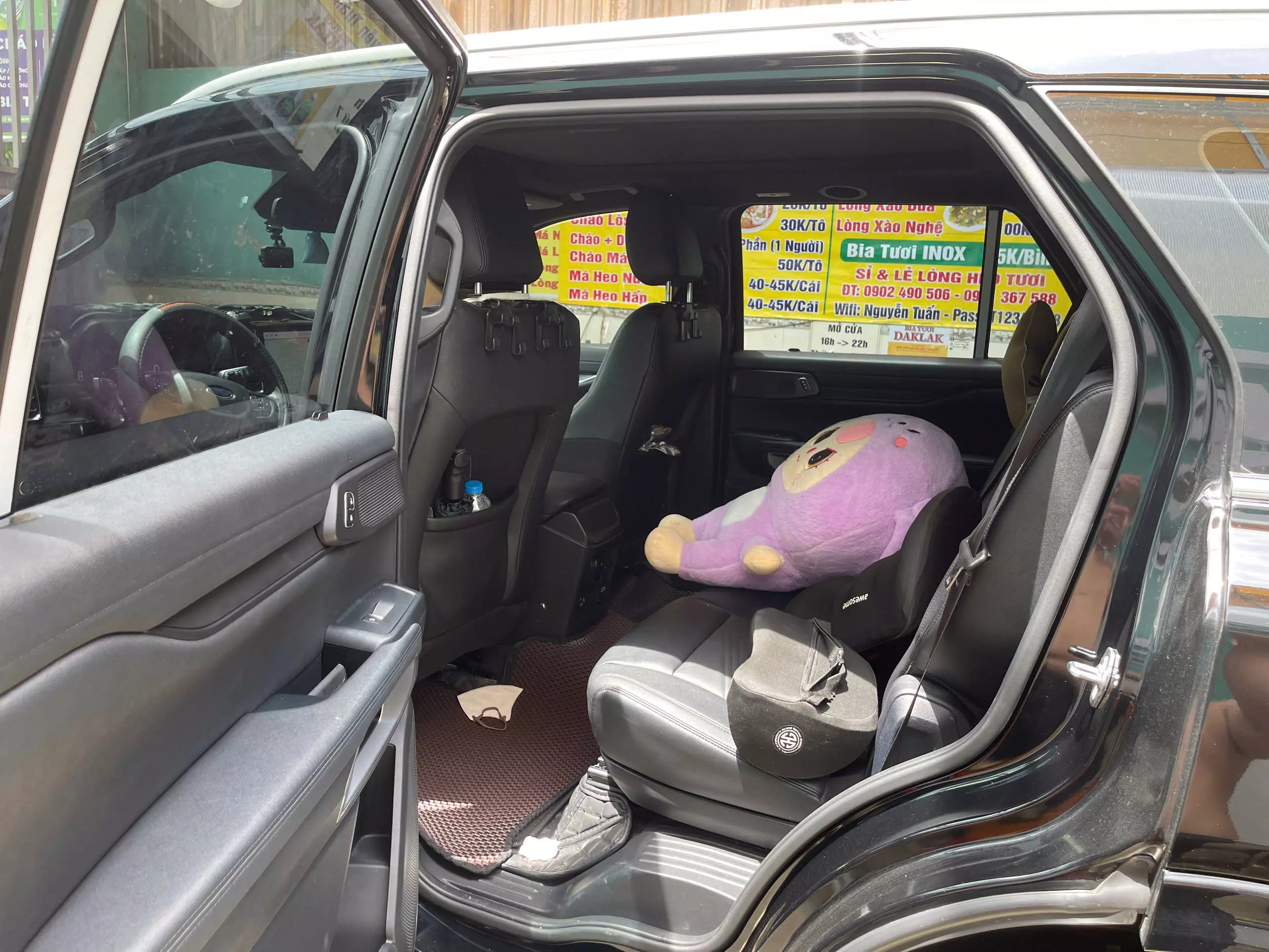 Ford Everest 2024 Titanium 2.0 AT 4x2 - 8267 km- 1 tỷ 220 triệu-7