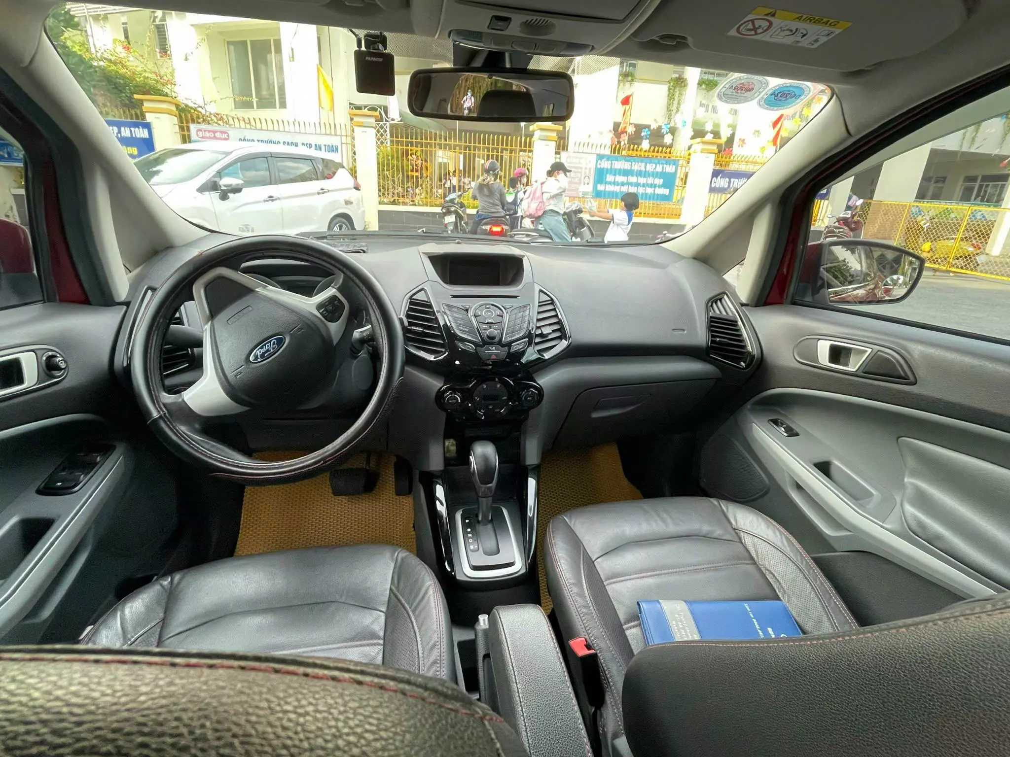 Ford EcoSport 2016 1.5L Titanium AT - 120000 km- 299 triệu, Xăng, Tự động-9