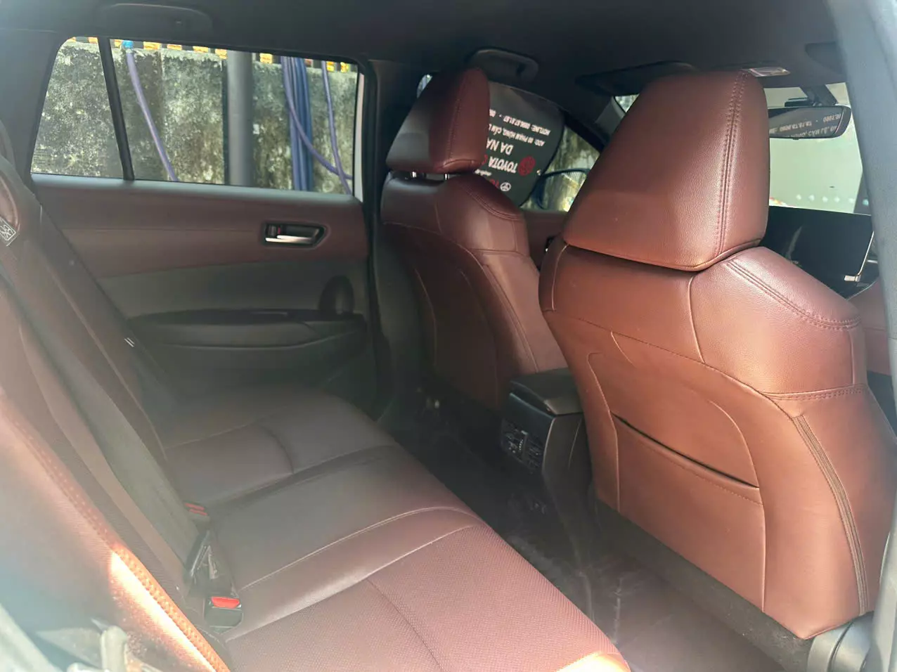 Gia đình cần bán chiếc xe corola cross, bản G, đăng kí 11/2022.-1