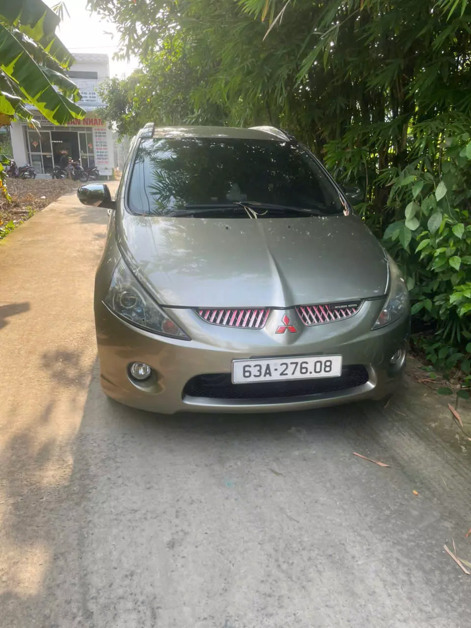 Cần bán Mitsubishi Grandis 2.4 AT – Xe 7 chỗ rộng rãi, máy êm, giữ gìn kỹ-3