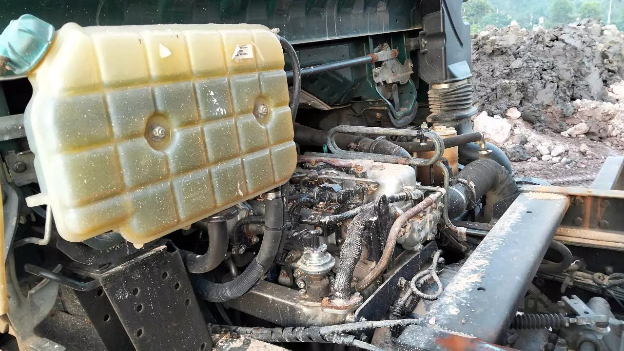 CHÍNH CHỦ CẦN BÁN XE SINOTRUK 2 CẦU SX 2020 ĐĂNG KÝ 2021-1