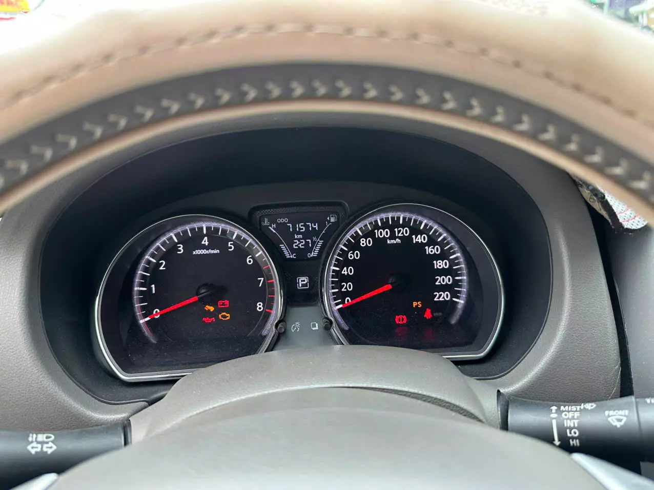 BÁN NISSAN SUNNY XV PREMIUM – BẢN CAO CẤP NHẤT -2