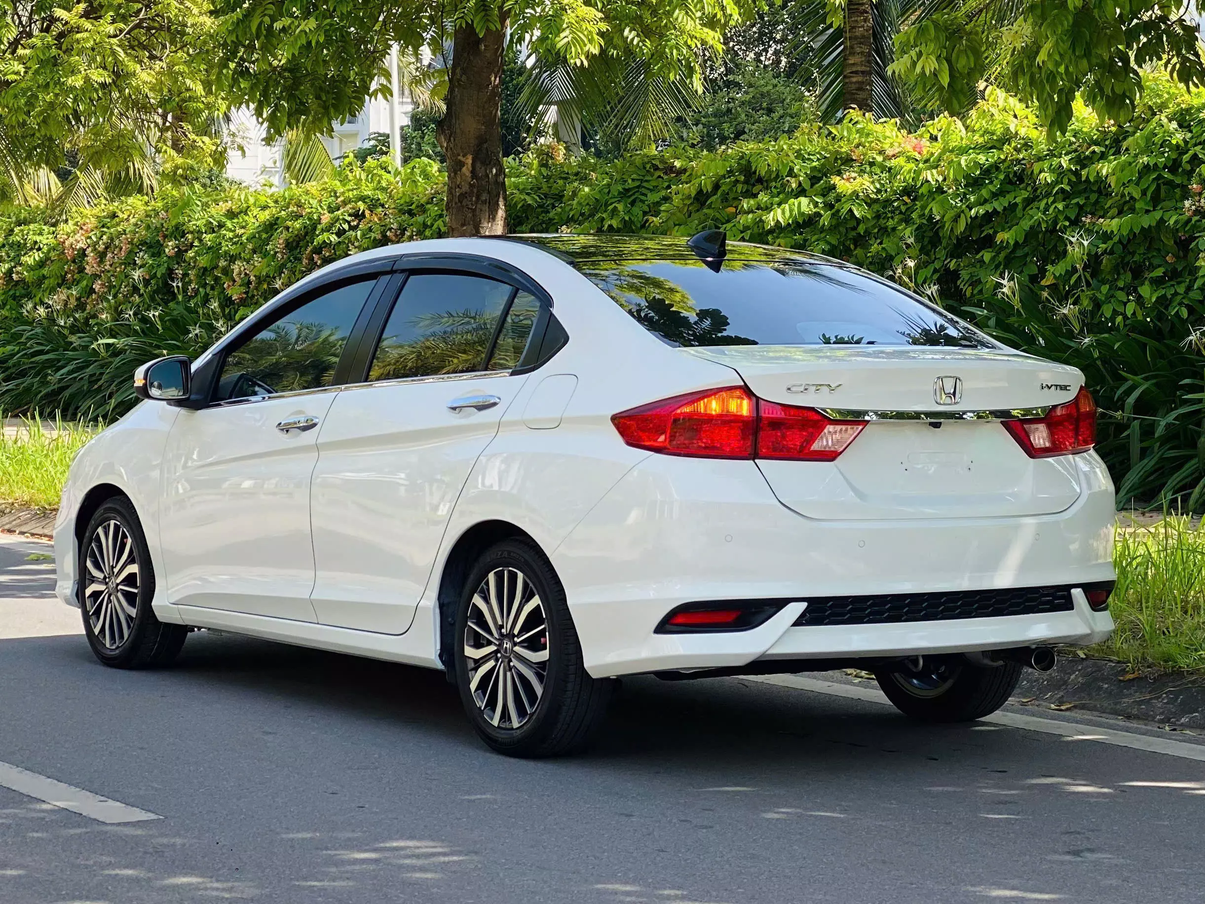 Em về thêm hàng quốc dân - Honda City Top 2018, màu trắng, 5 chỗ-4