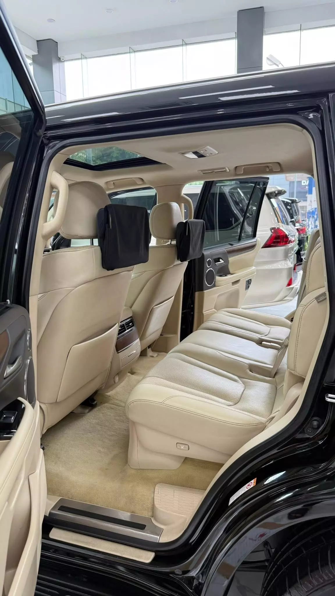 Bán Lexus LX570 nhập Mỹ sản xuất 2016, 1 chủ từ mới, biển Hà Nội.-7