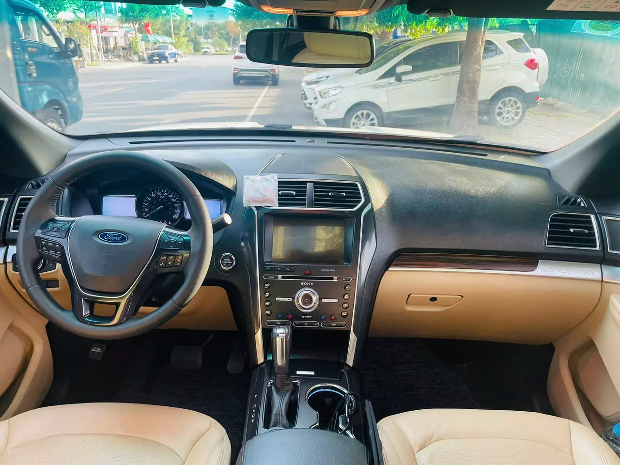 Ford Explorer Limited 2.3L EcoBoost 2017-3