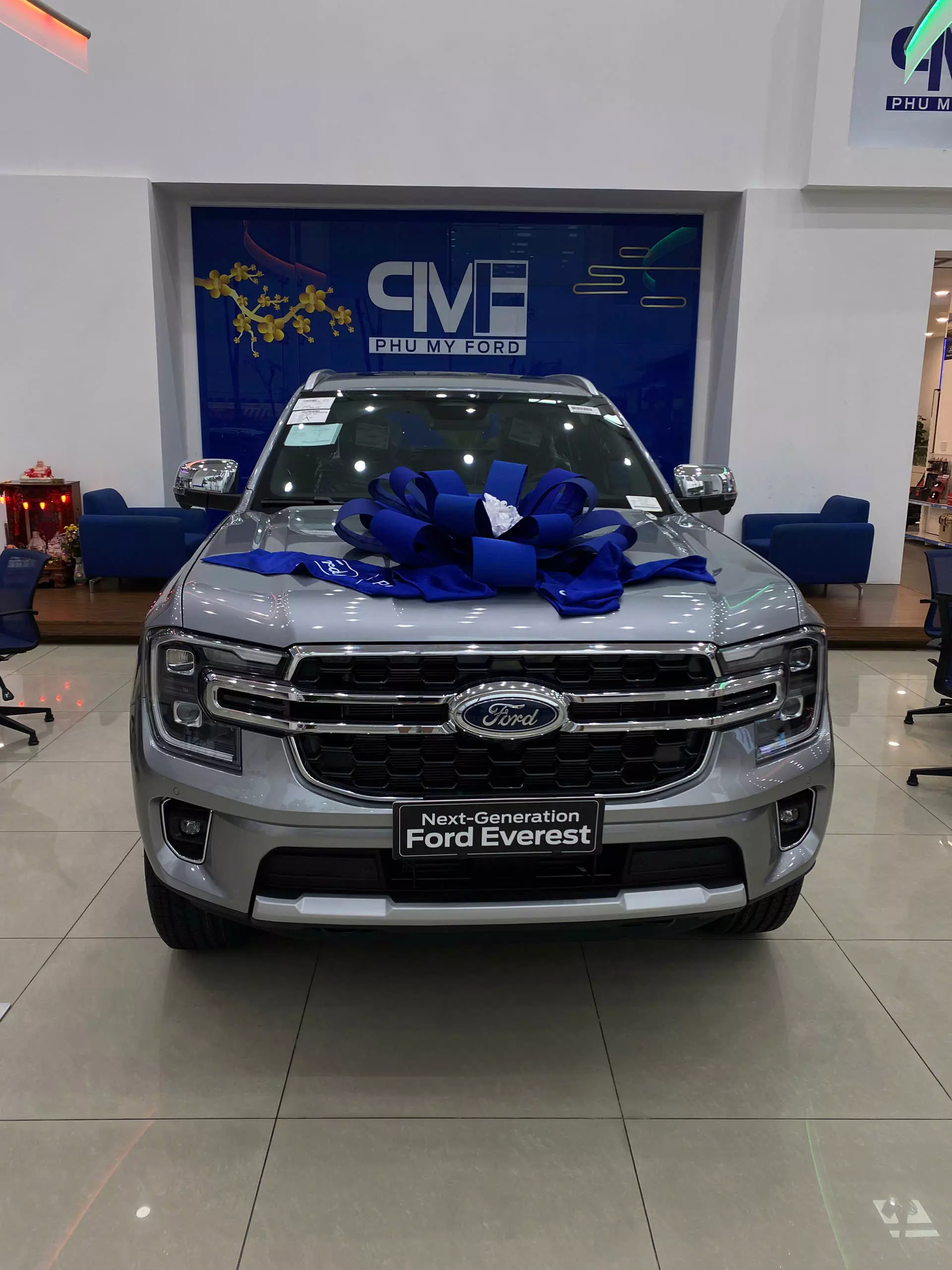 Ford Everest Titanium 4x4 2025 – Màu Xám Uy Quyền - SẴN XE -0