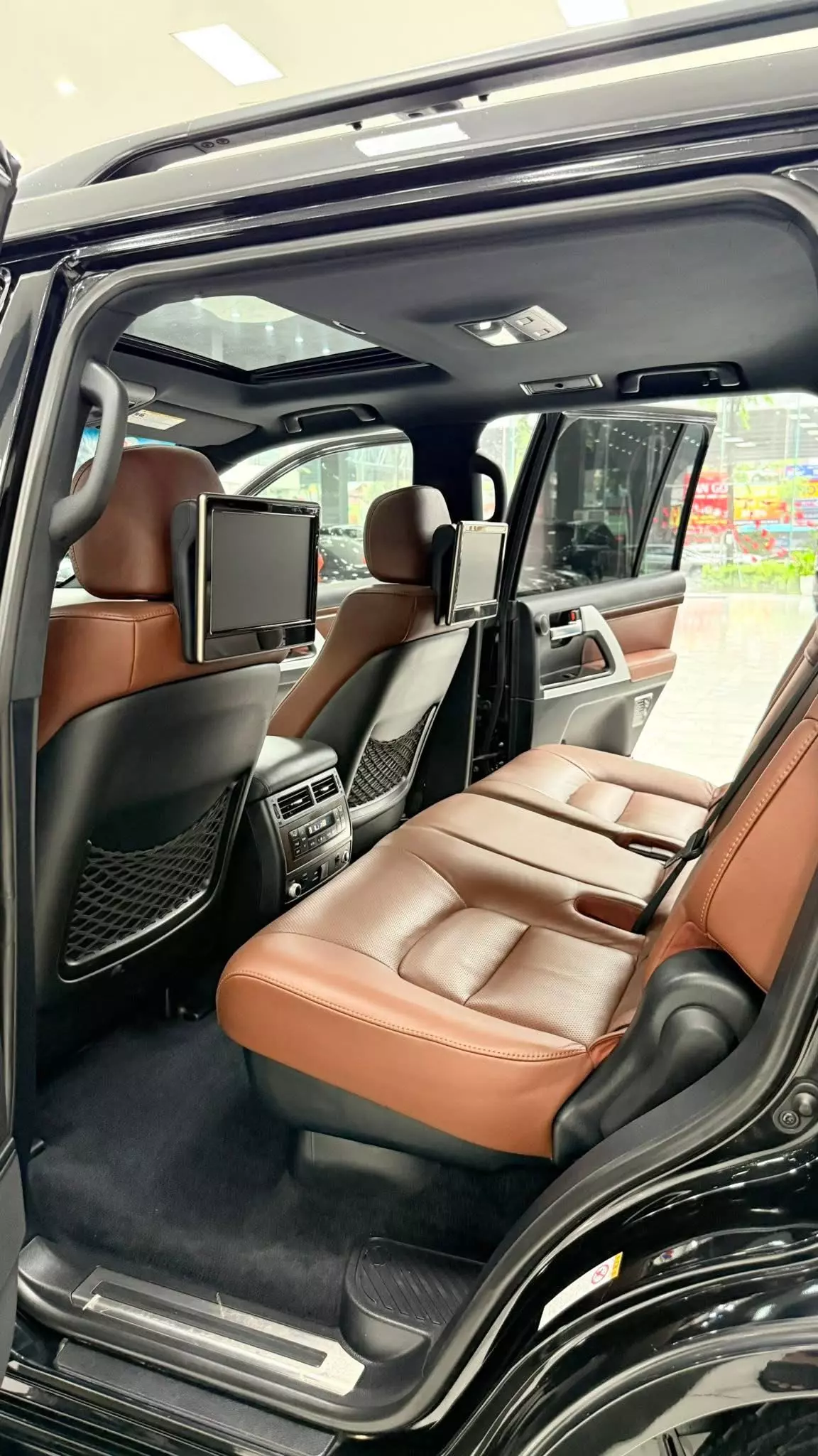 Duy nhất thị trường. Land Cruiser 5.7 nhập Mỹ 2016. Xe đi ít siêu mới.-9