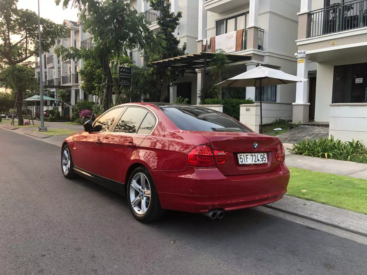 Cần bán Xe sedan BMW 3 Series sản xuất năm 2009, nhập khẩu từ Đức.-6