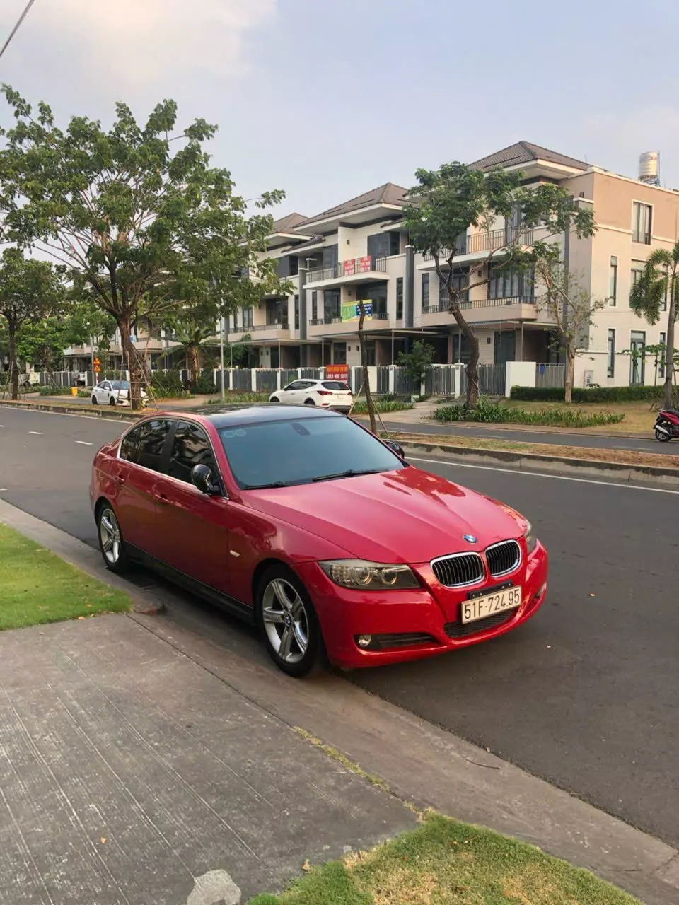 Cần bán Xe sedan BMW 3 Series sản xuất năm 2009, nhập khẩu từ Đức.-5
