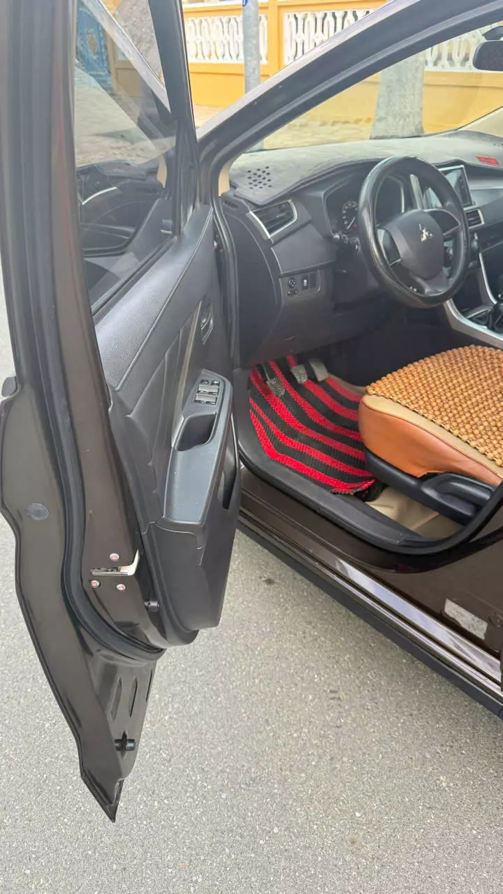 Chính chủ cần bán xe Xpander sx 2021  Đăng ký lần đầu 2022-2