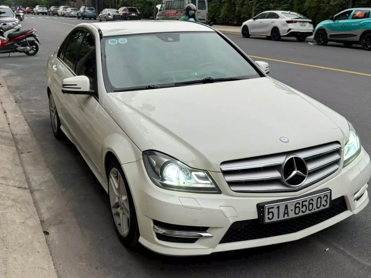 Chính chủ cần bán xe C300 AMG 2012-1