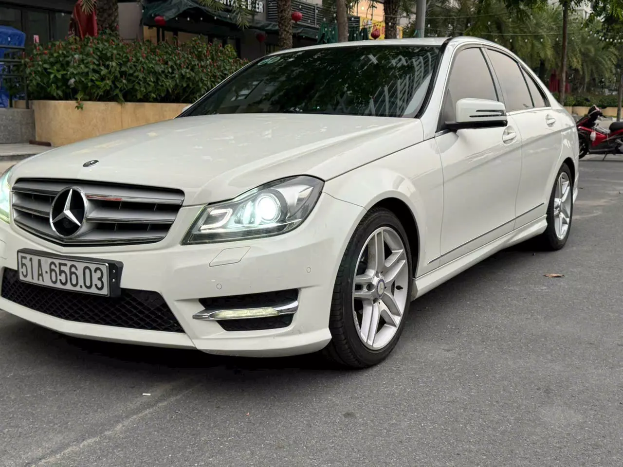 Chính chủ cần bán xe C300 AMG 2012-2