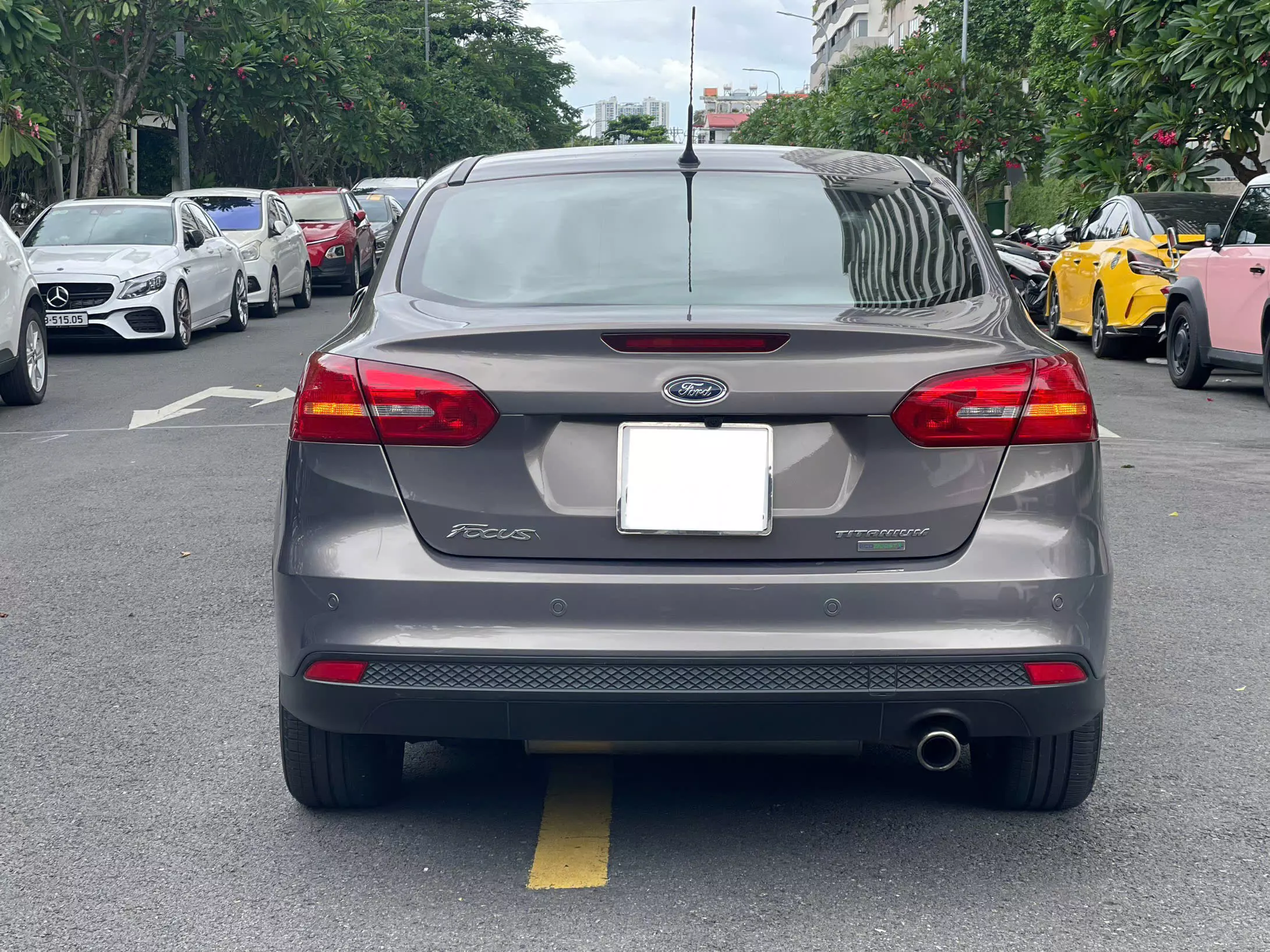 BÁN FORD FOCUS SEDAN 2016 – XE HÃNG, CHẤT LƯỢNG ĐẢM BẢO -1