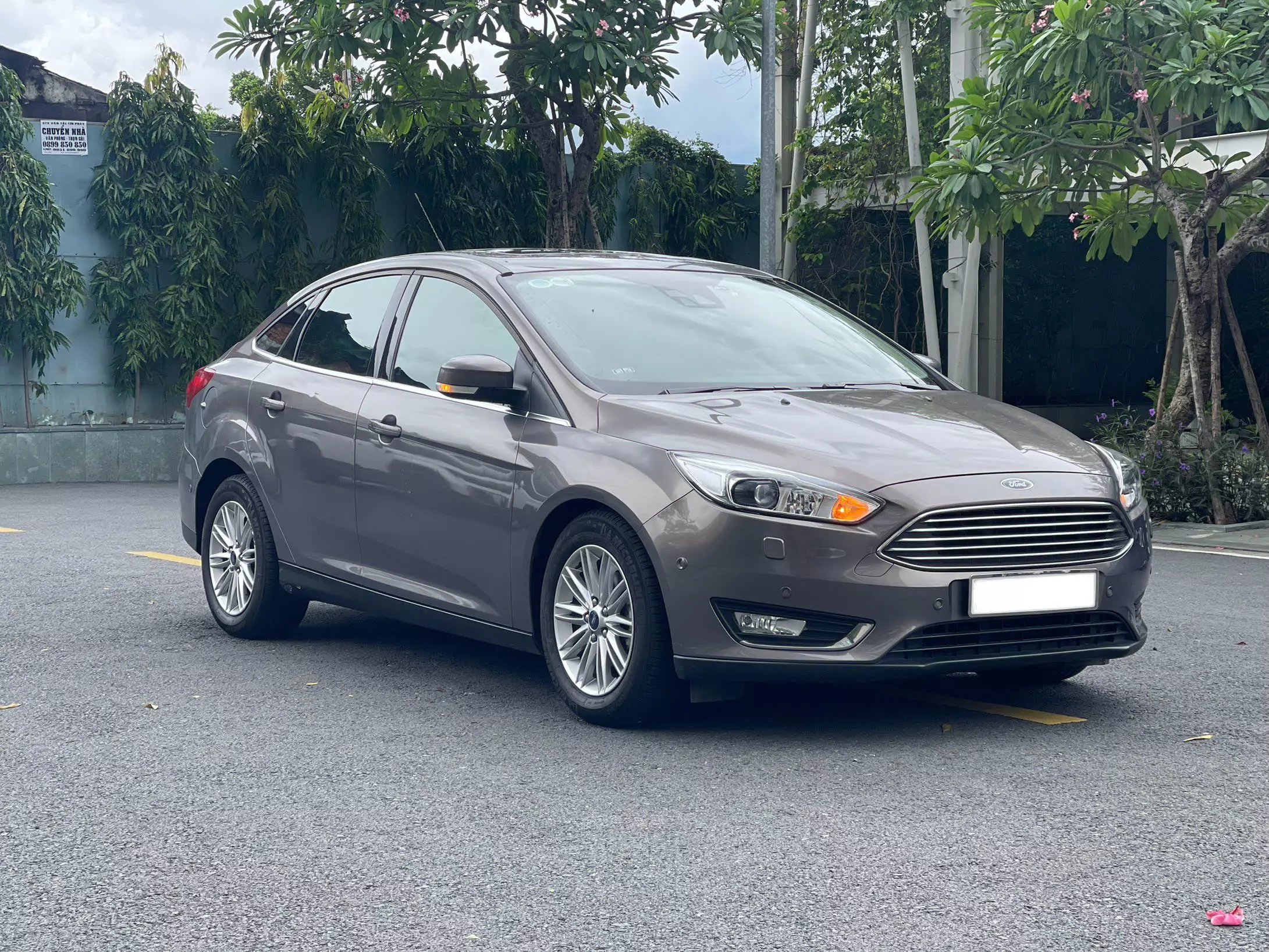 BÁN FORD FOCUS SEDAN 2016 – XE HÃNG, CHẤT LƯỢNG ĐẢM BẢO -4
