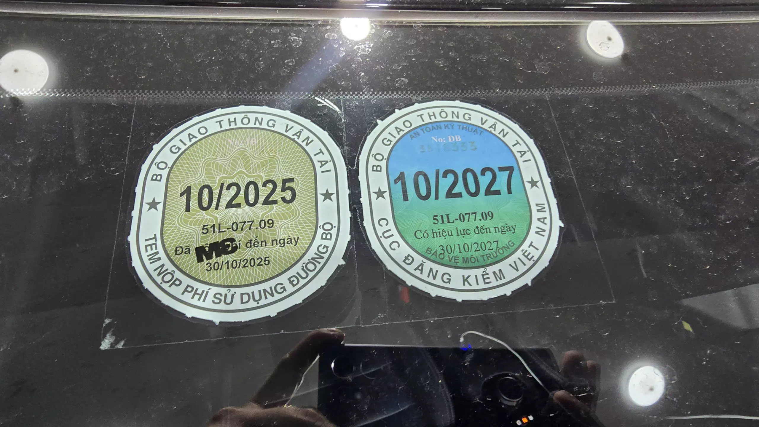 Vf 5 bản plus cao cấp màu đen bản mua pin-3