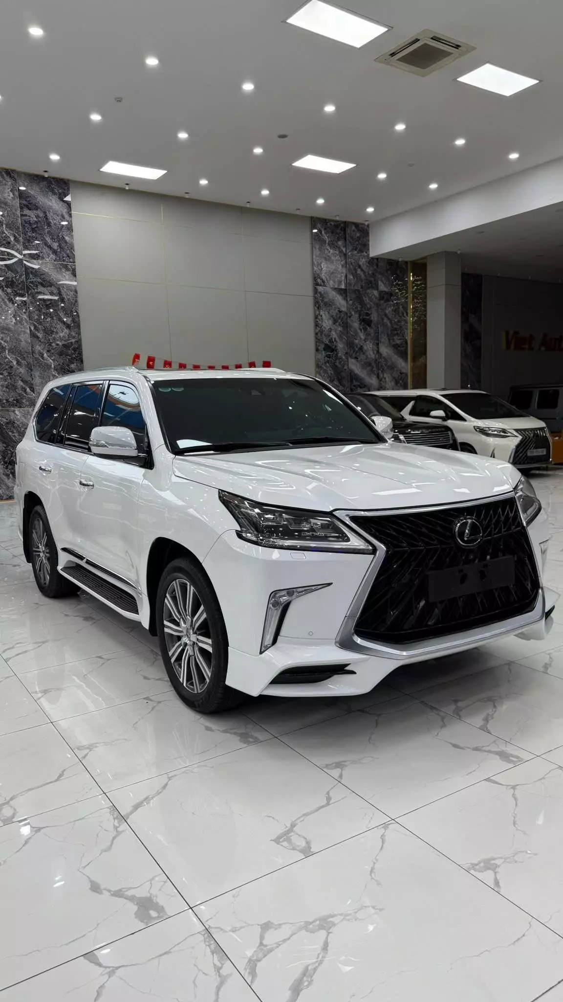 Bán Lexus LX570 Super Sport Trung Đông 2016. Xe cực mới.-1