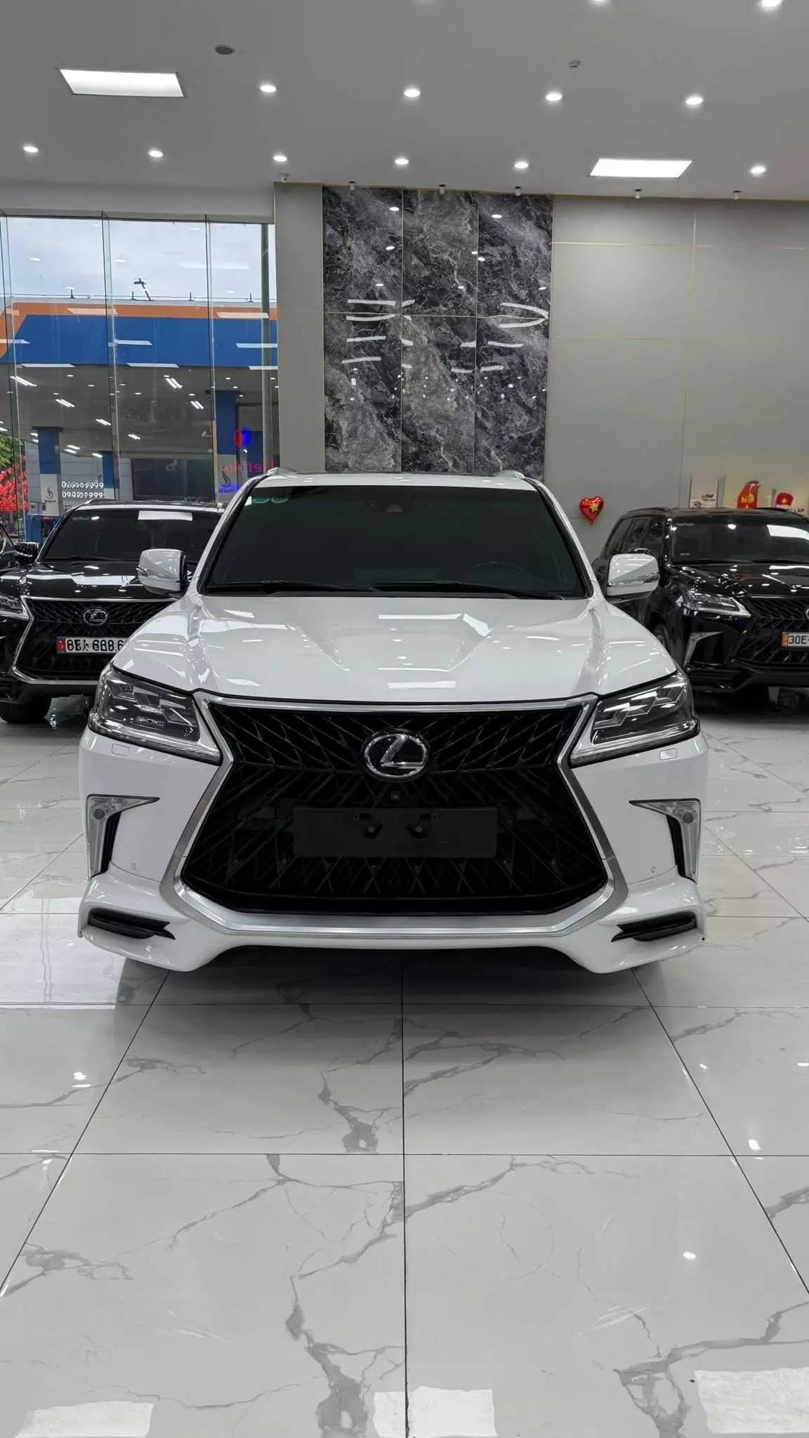 Bán Lexus LX570 Super Sport Trung Đông 2016. Xe cực mới.-0