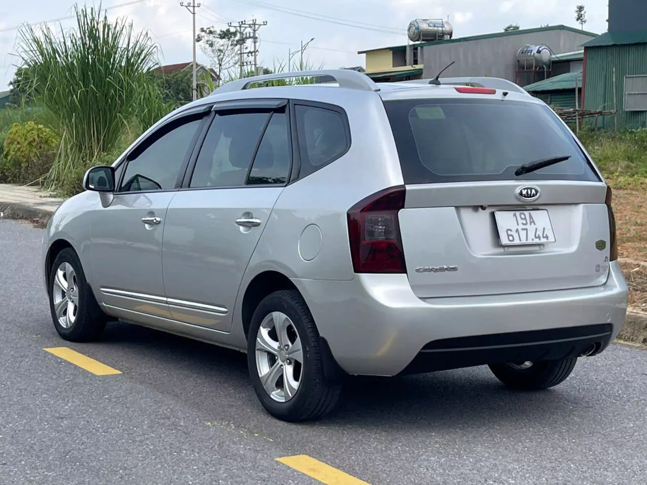 Cần bán Kia Carens SX-1