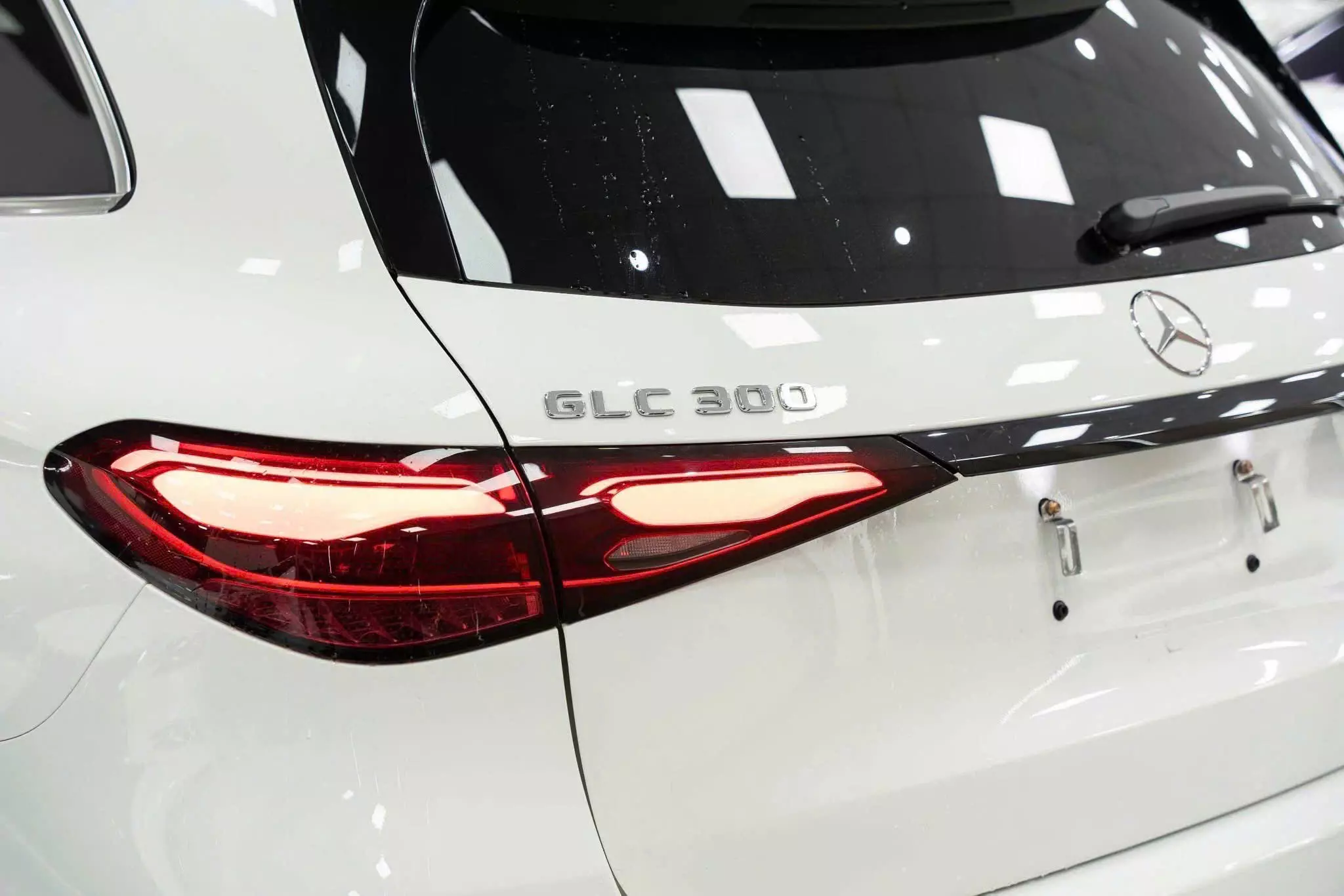 Chính chủ bán xe MERCEDES  GLC300 bản V1 có hud sản xuất năm 2024-4