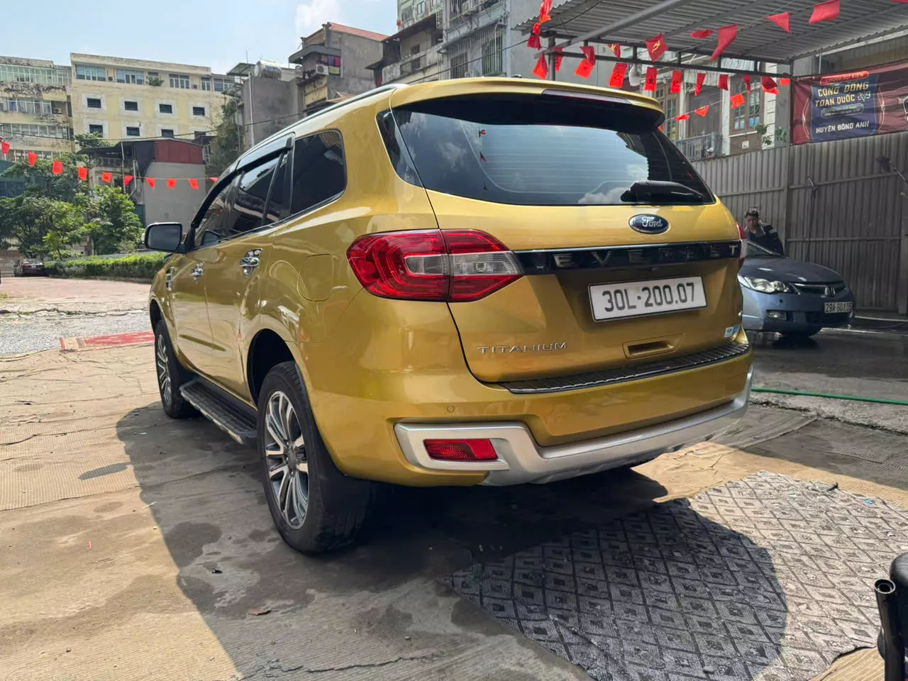 SIÊU PHẨM FORD EVEREST TITANIUM 2.0L 4x4 – SX 2019-1